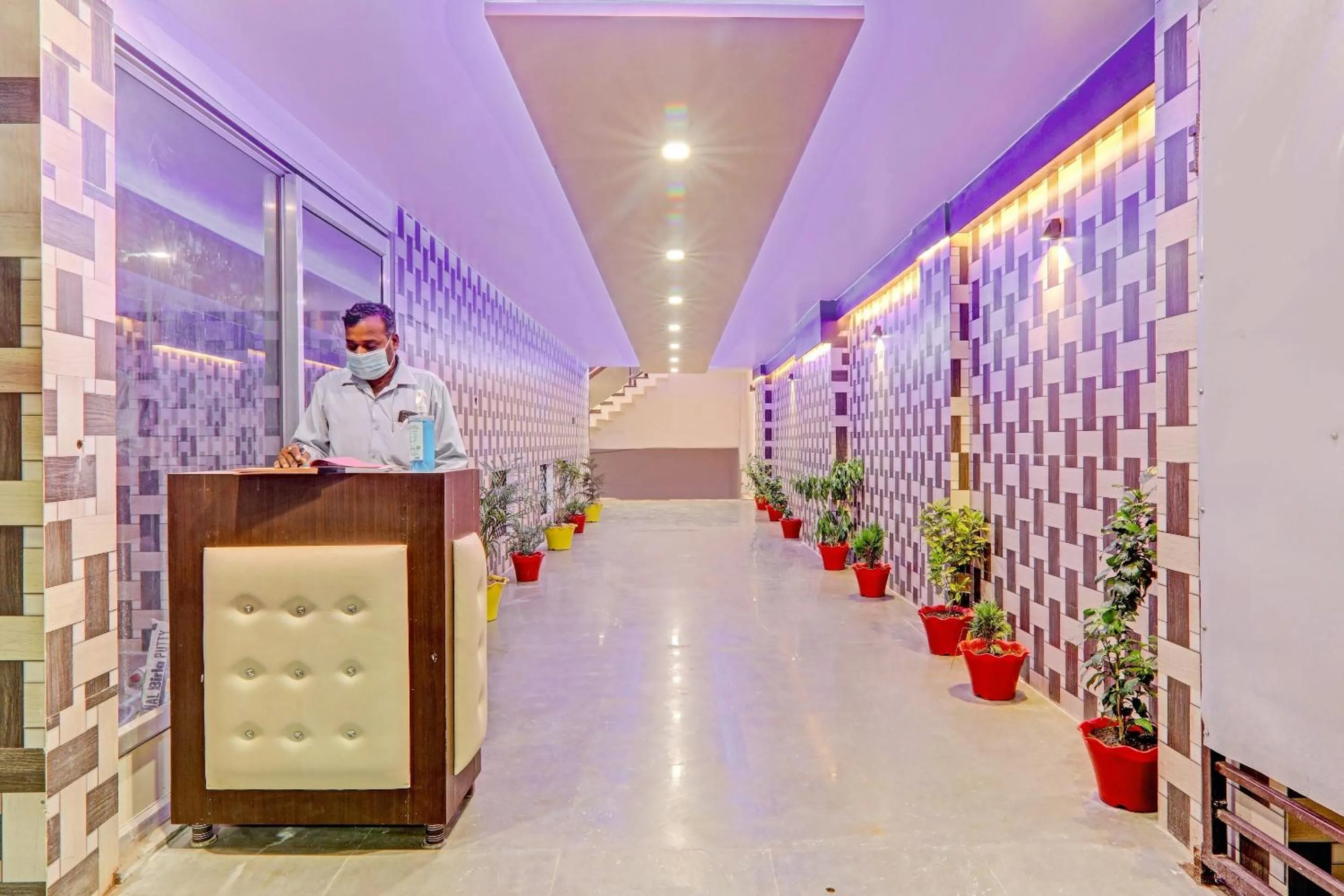 Facade/entrance in Super Townhouse Riddhi Residency