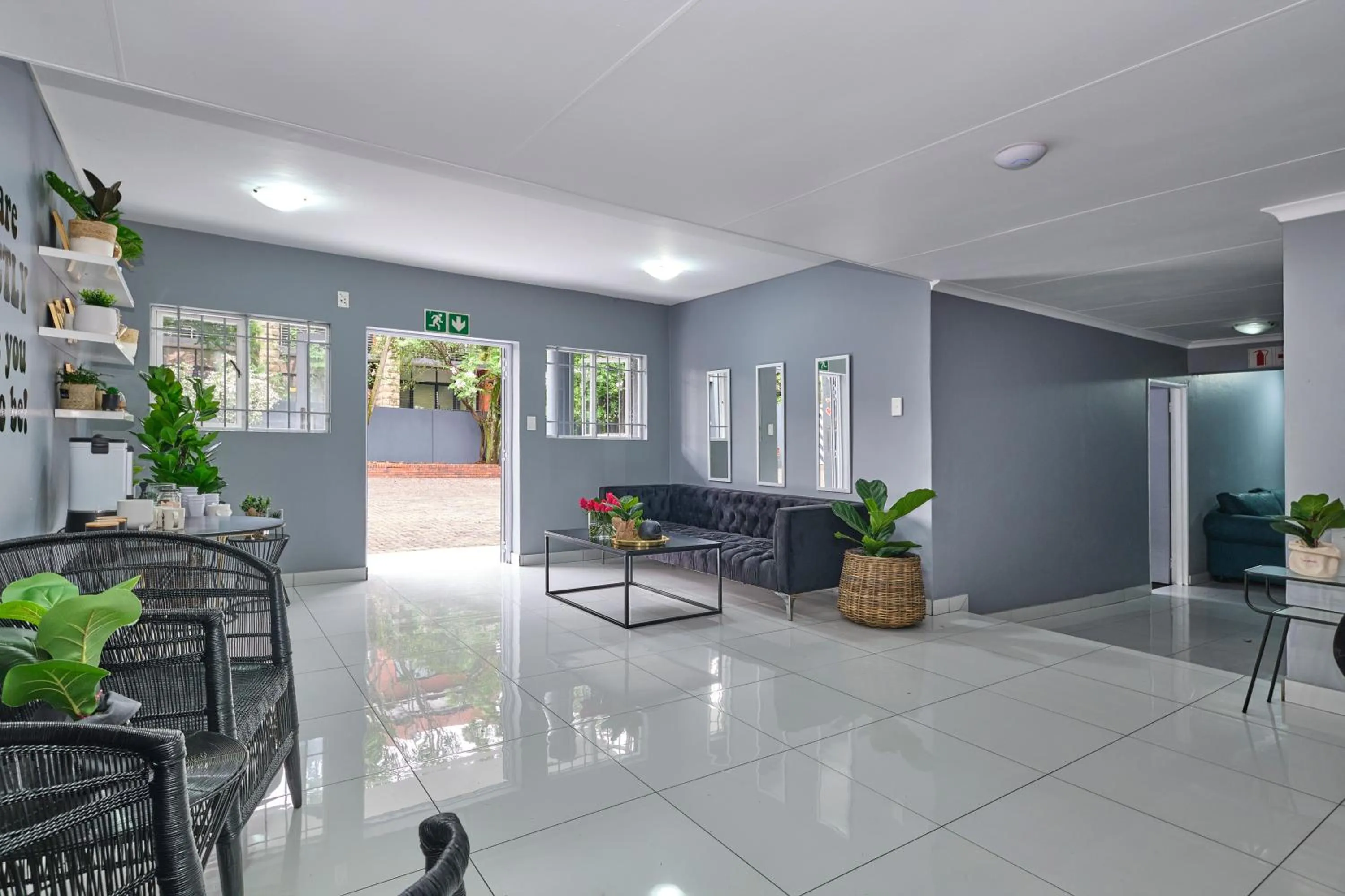 Facade/entrance in Inn & Out Sandton