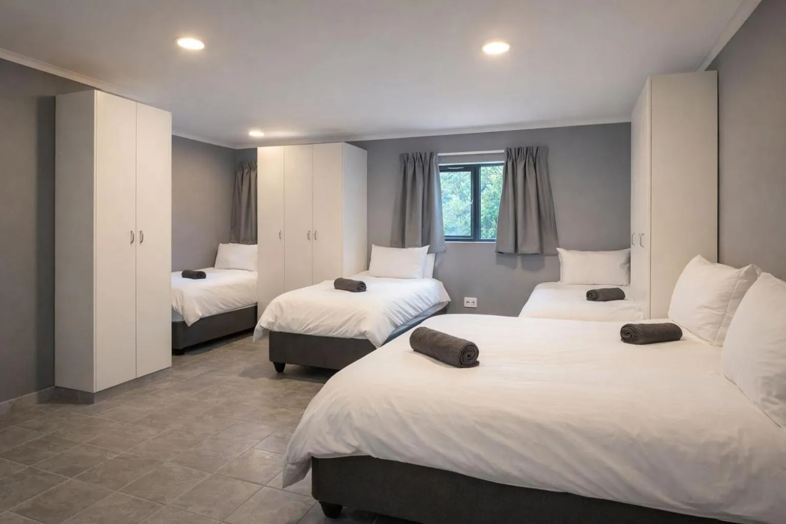 Bed in Inn & Out Sandton