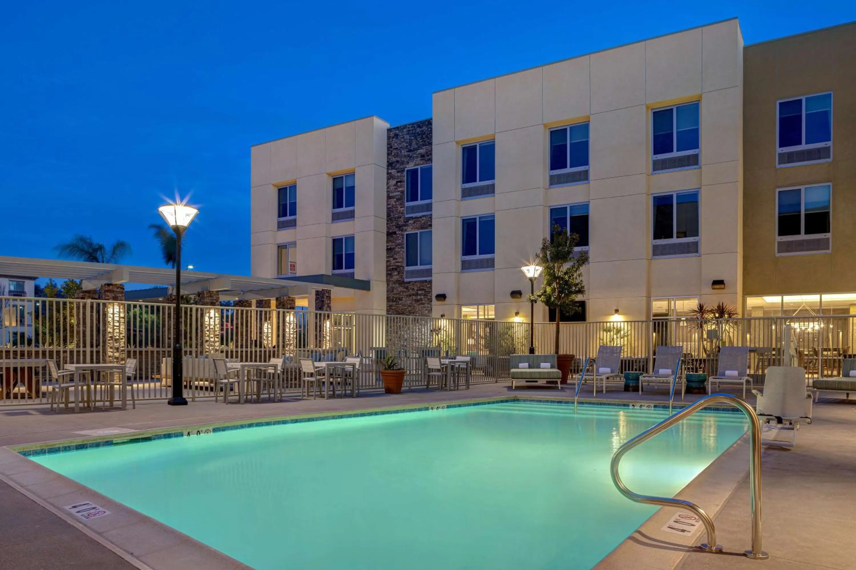 Pool view in Hilton Garden Inn Temecula