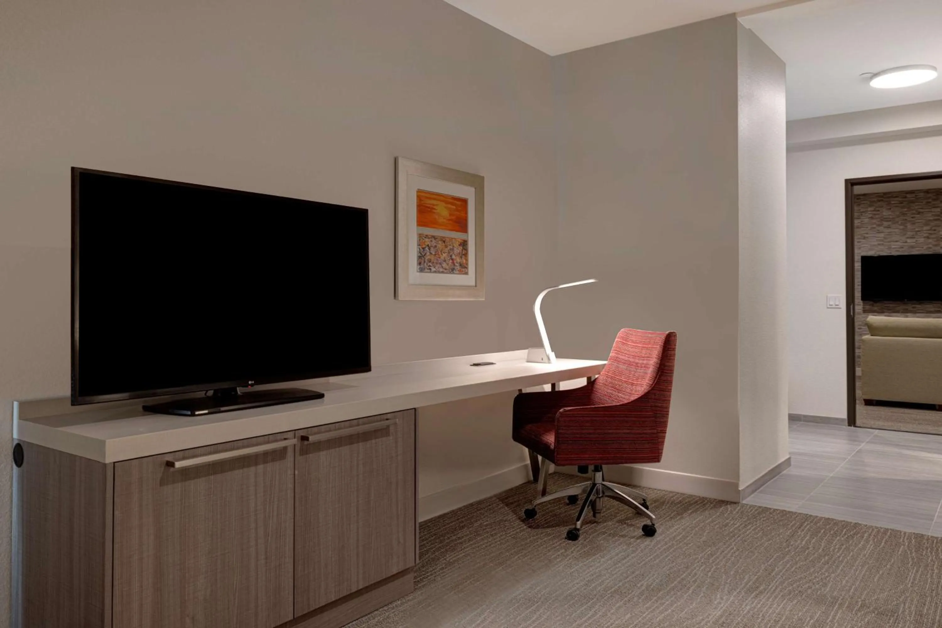 Bedroom in Hilton Garden Inn Temecula