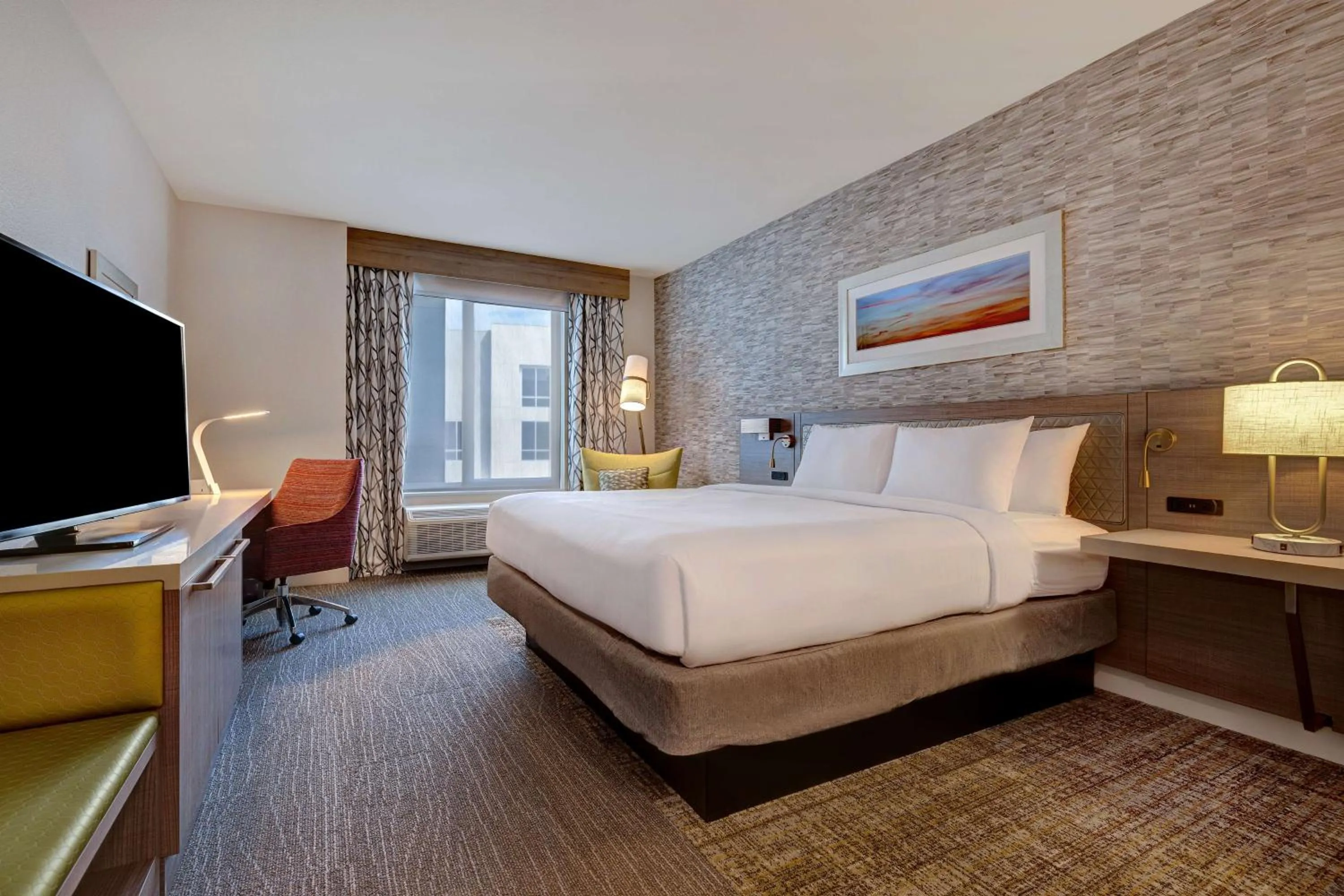 Bedroom, Bed in Hilton Garden Inn Temecula