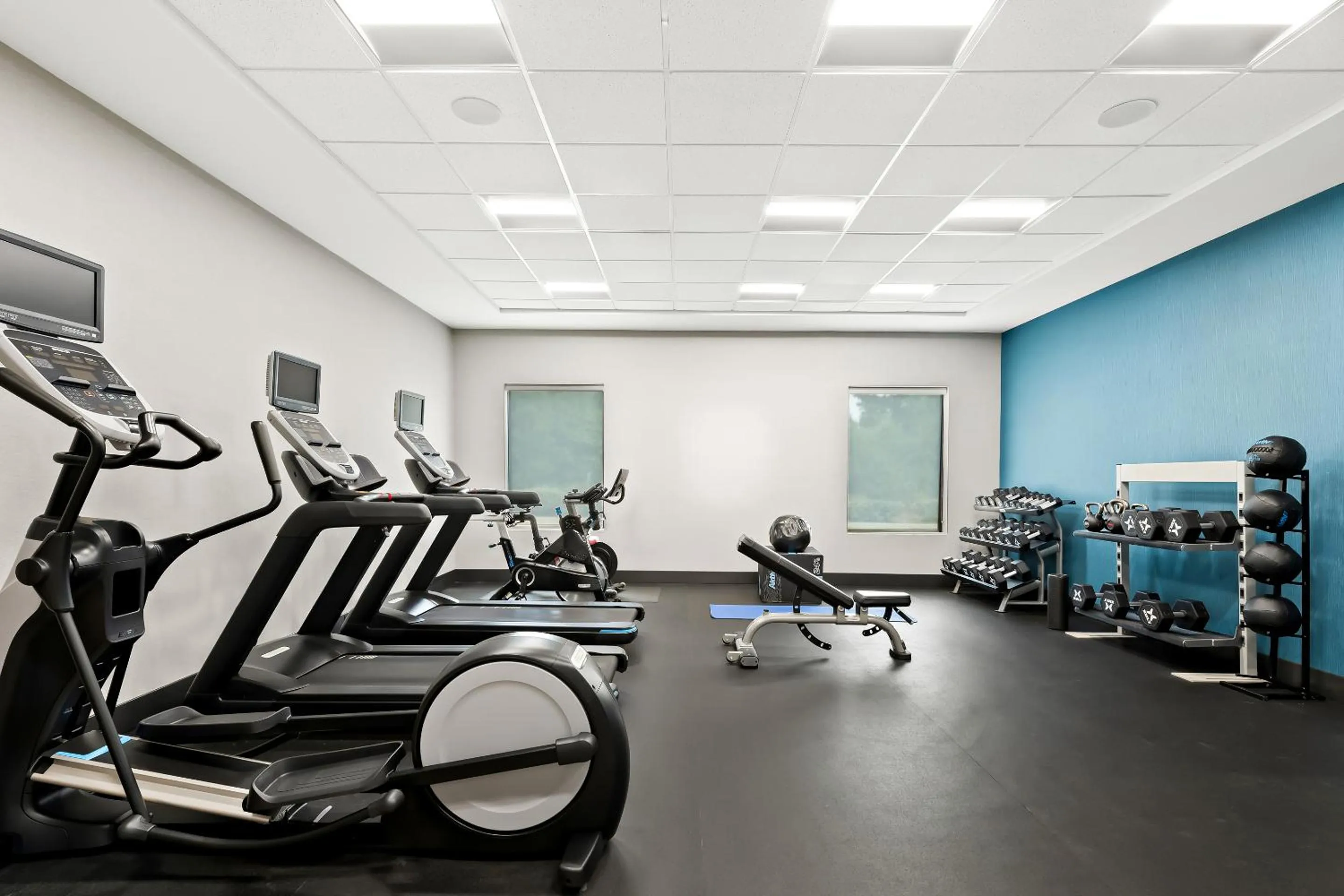 Fitness centre/facilities in Hampton Inn Longview