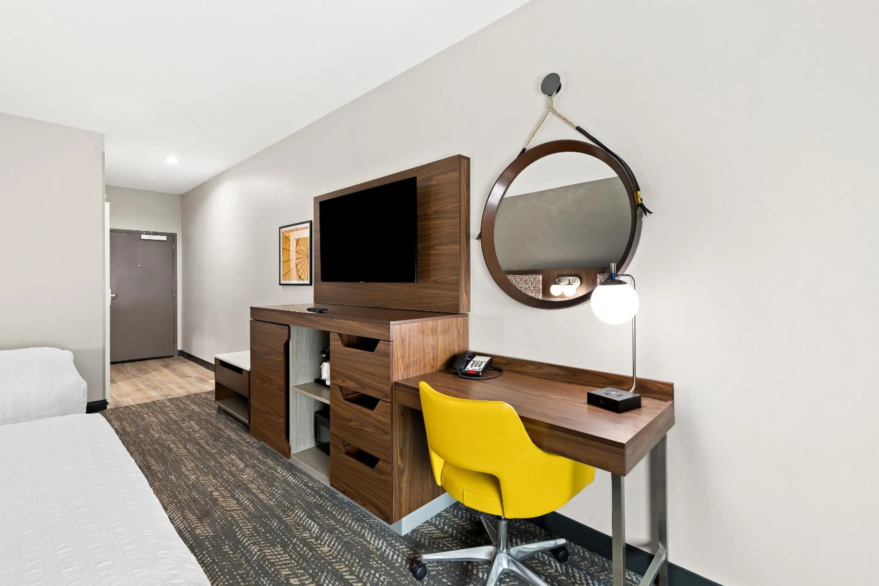 Bedroom, Bed in Hampton Inn Longview