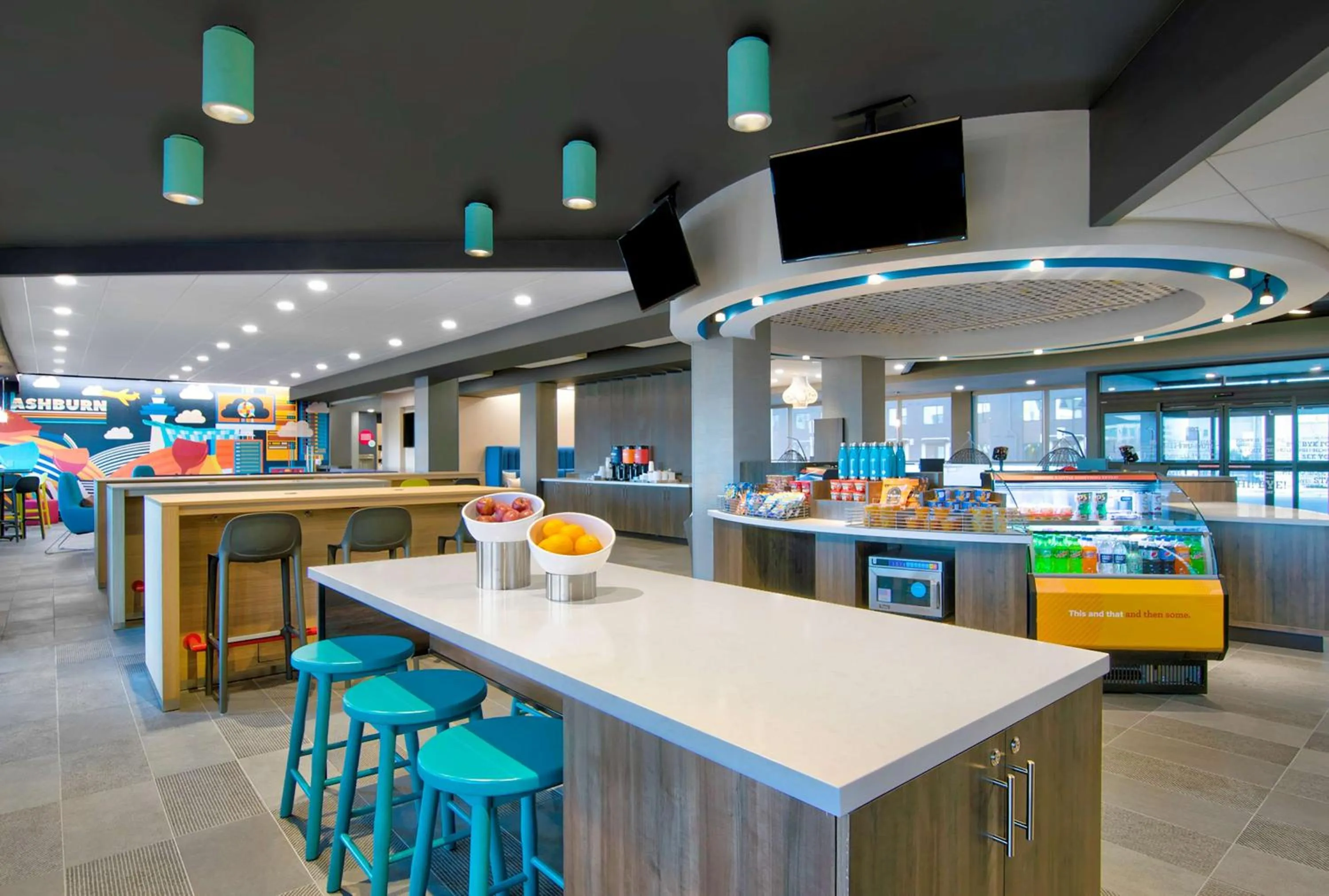 Breakfast in Tru By Hilton Ashburn One Loudoun, Va