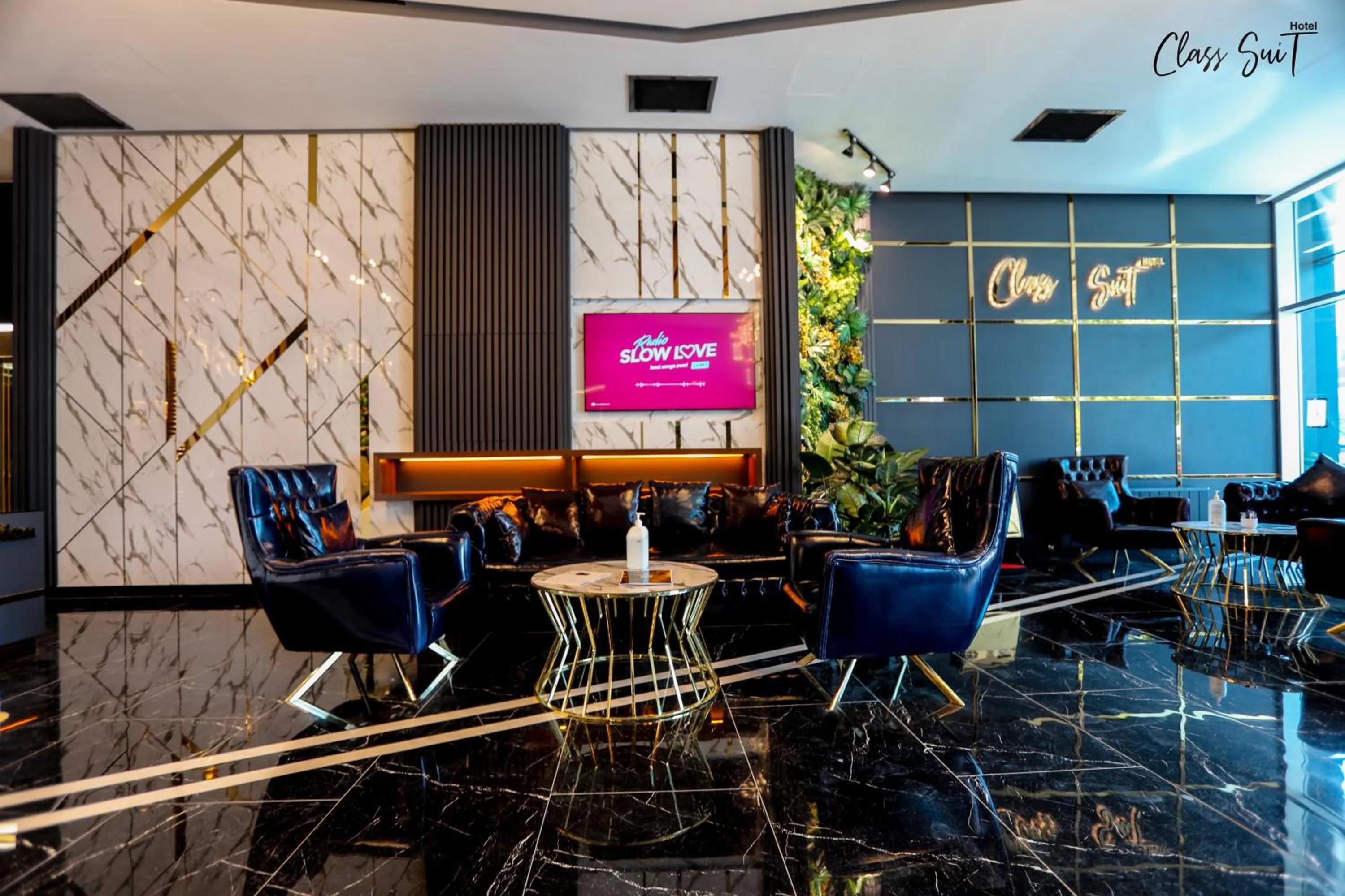 Lobby or reception in Class Suit Hotel
