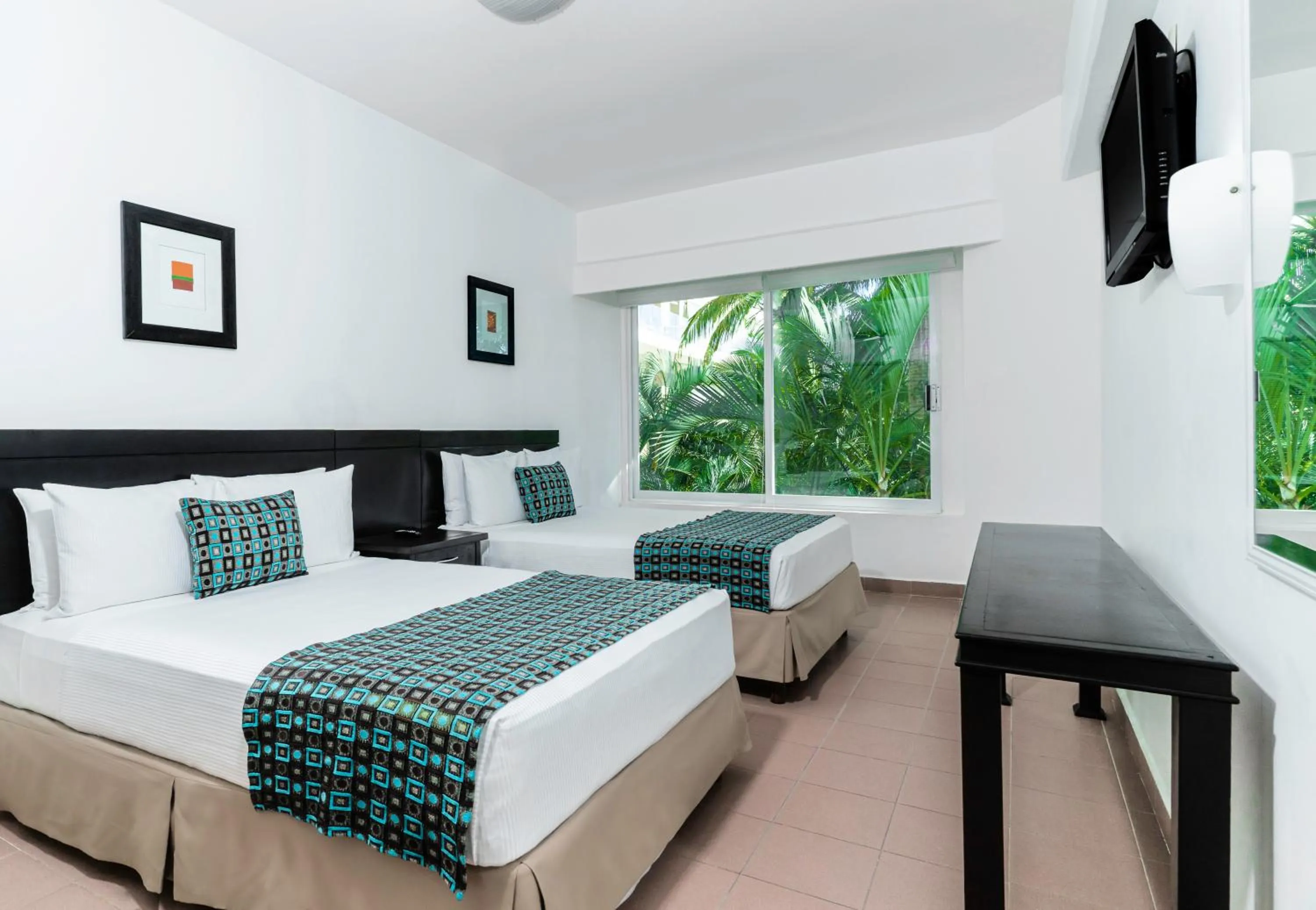 Bedroom, Bed in Krystal Ixtapa All Inclusive