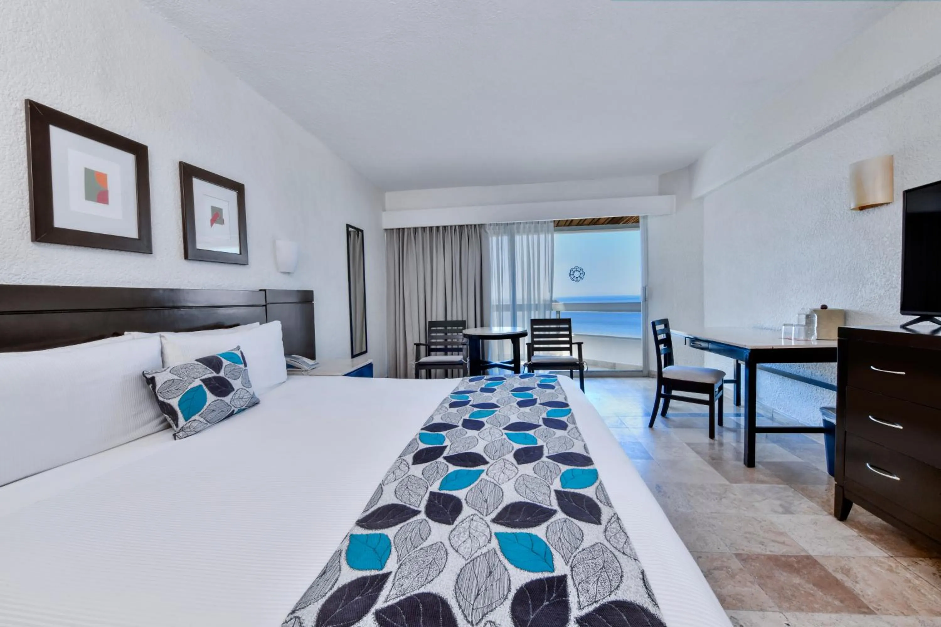 Sea view, Bed in Krystal Ixtapa All Inclusive