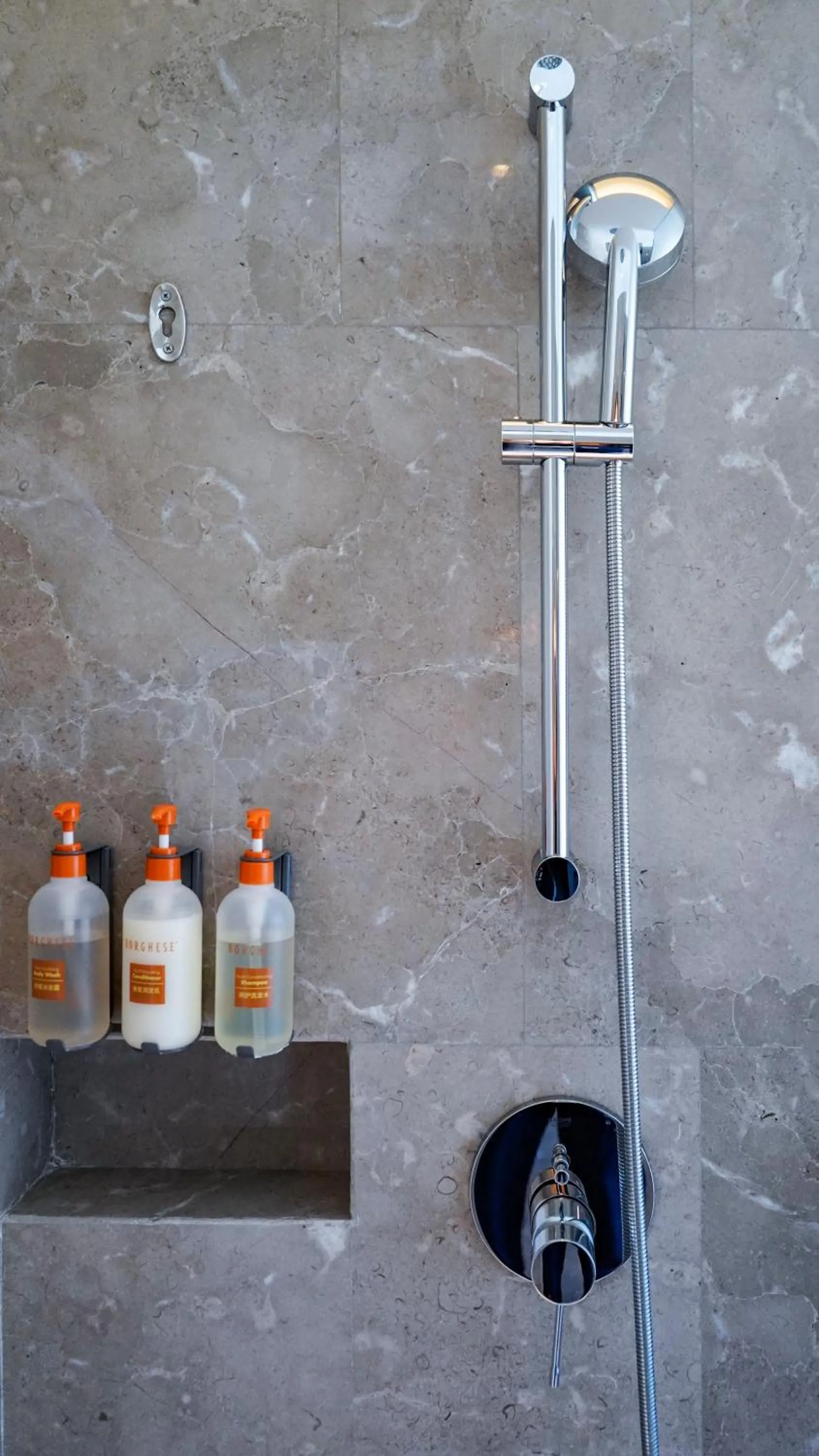 Bathroom in Crowne Plaza Chongli Resort by IHG