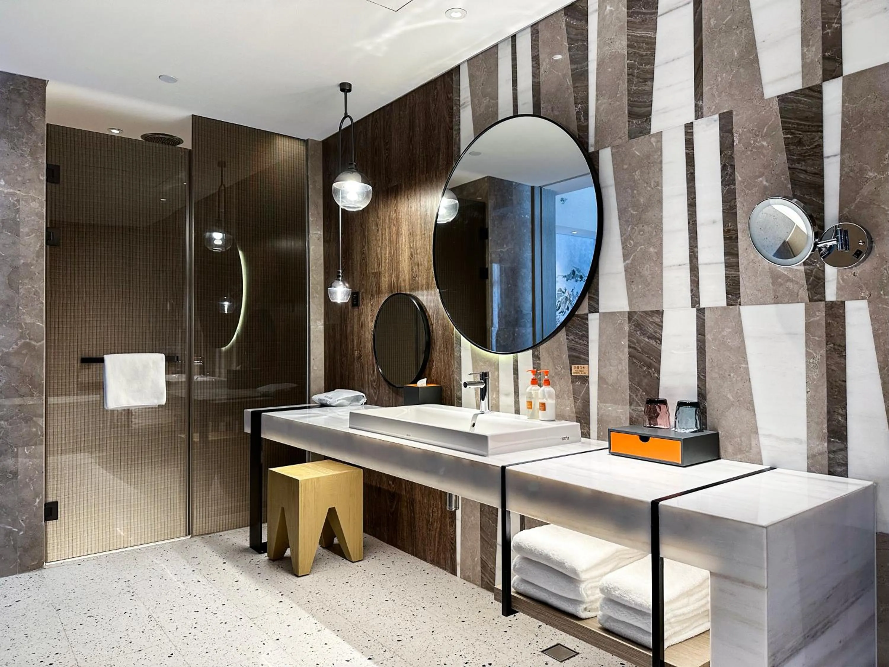 Bathroom in Crowne Plaza Chongli Resort by IHG