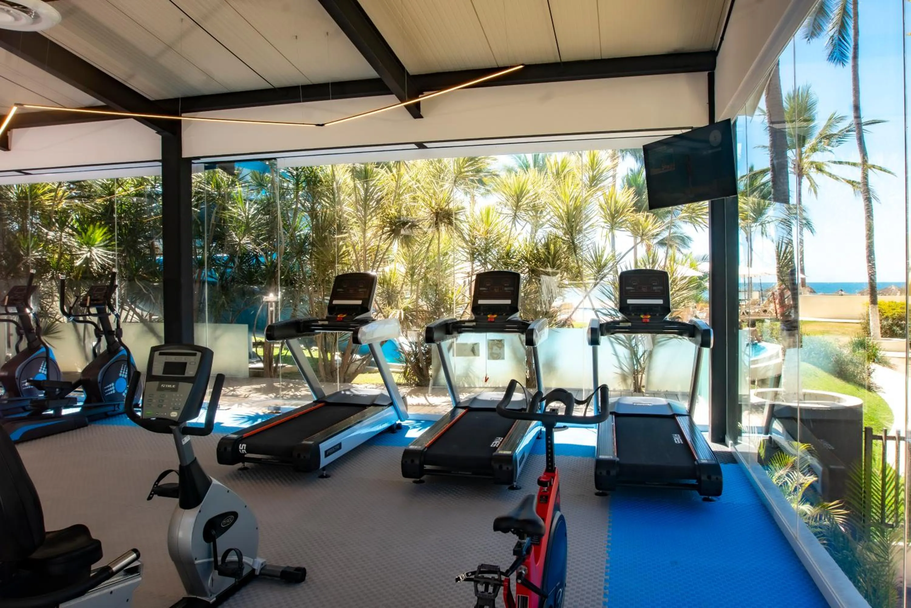 Fitness centre/facilities in Krystal Vallarta