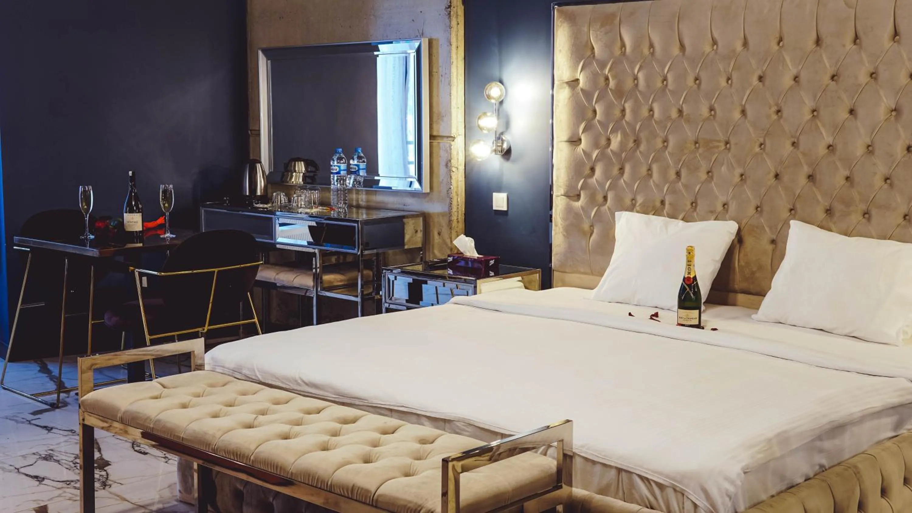 Bed in Mas Suites Karaköy