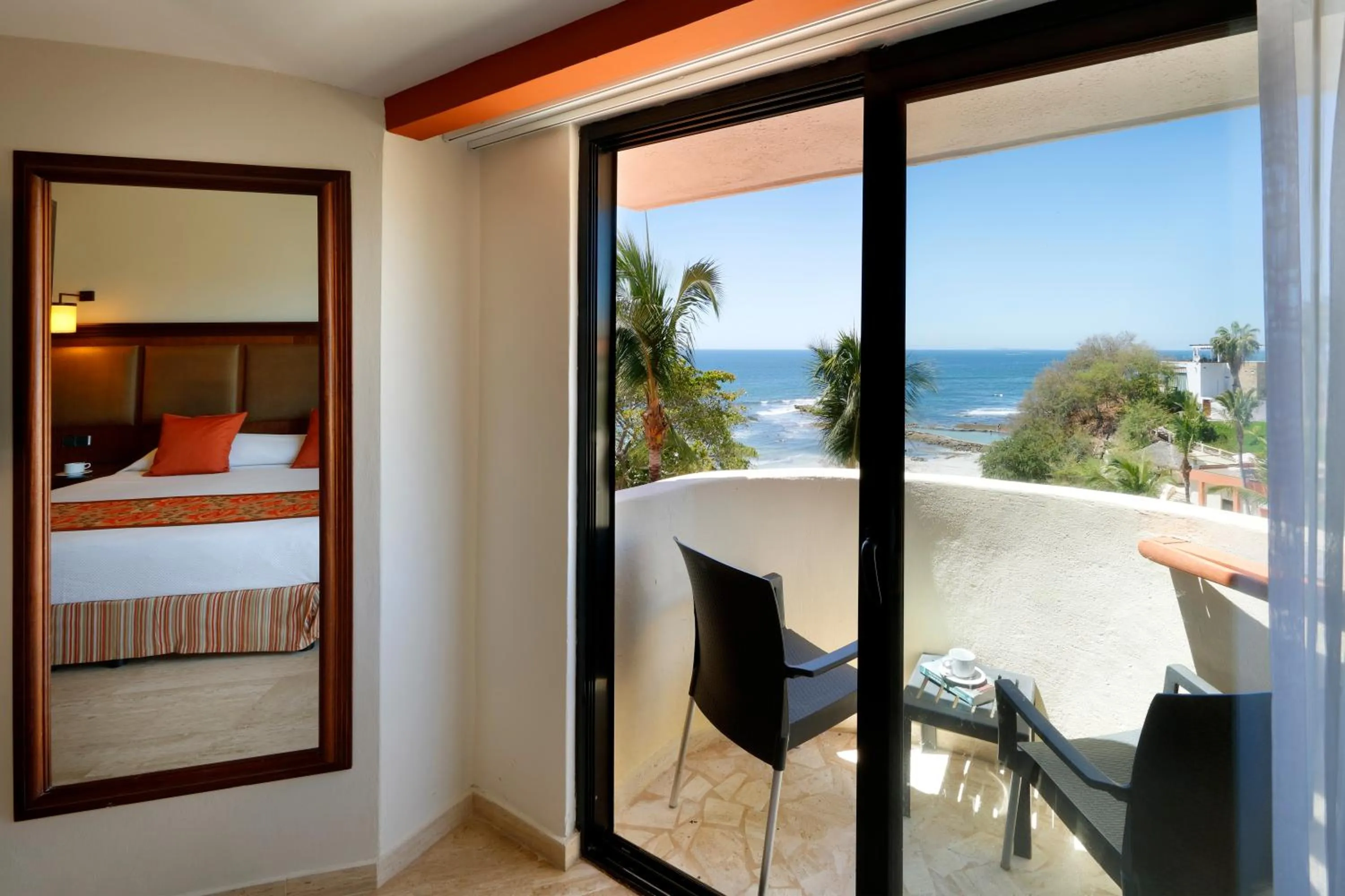 Patio, Bed in Grand Palladium Vallarta Resort & Spa - All Inclusive