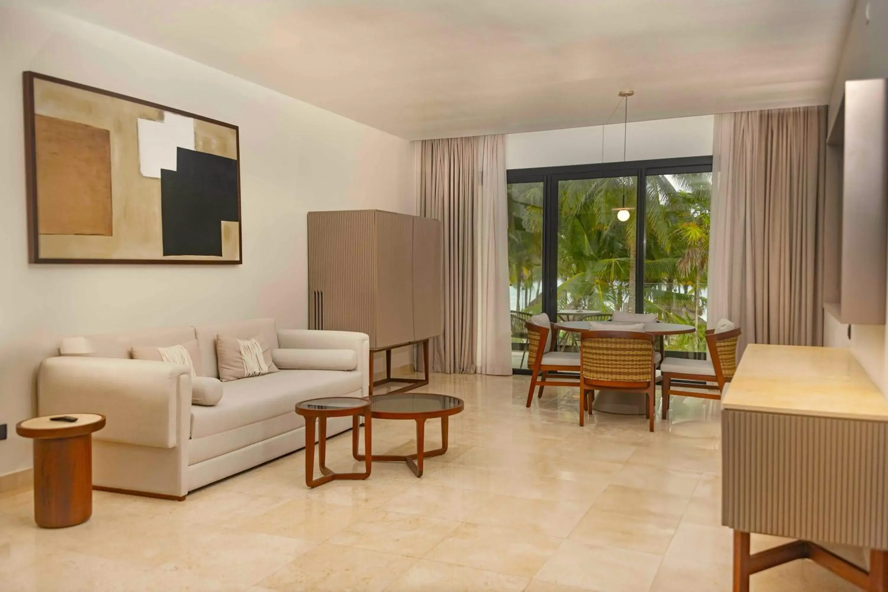 Family Selection Suite Beachside - single occupancy in Grand Palladium Kantenah Resort & Spa - All Inclusive Family Selection Suite Beachside - single occupancy in Grand Palladium Kantenah Resort & Spa - All Inclusive