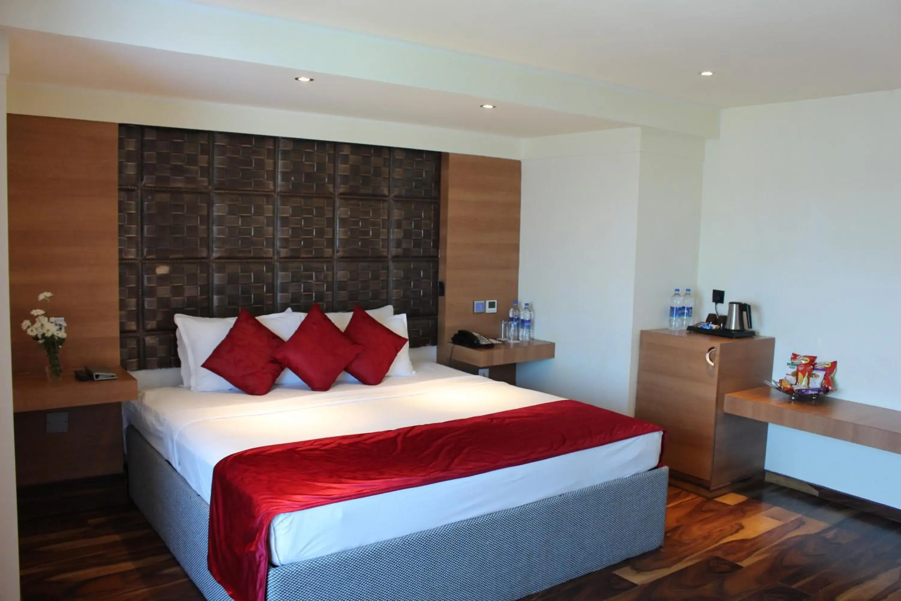 Superior Room in Ramada by Wyndham Alleppey Superior Room in Ramada by Wyndham Alleppey