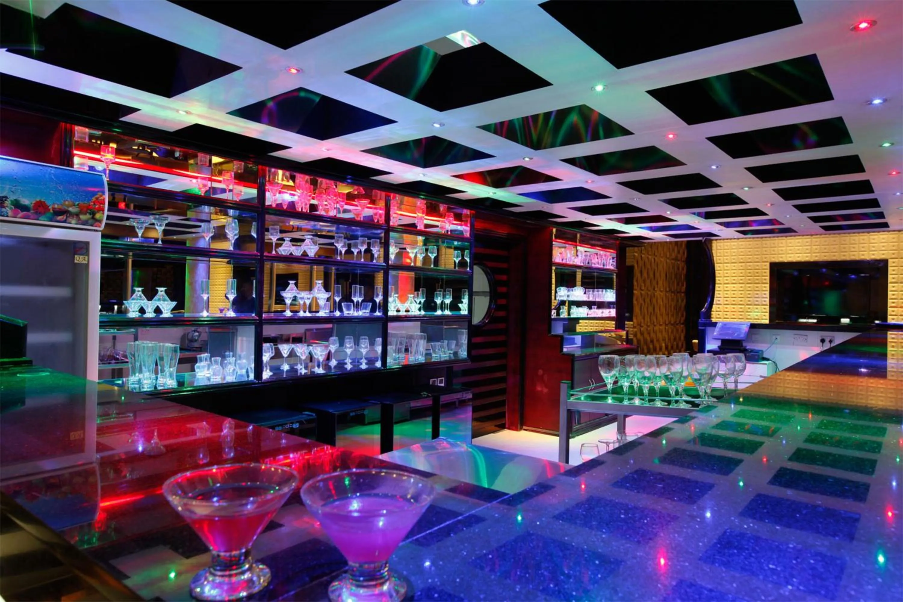 Lounge or bar in Ramada by Wyndham Alleppey