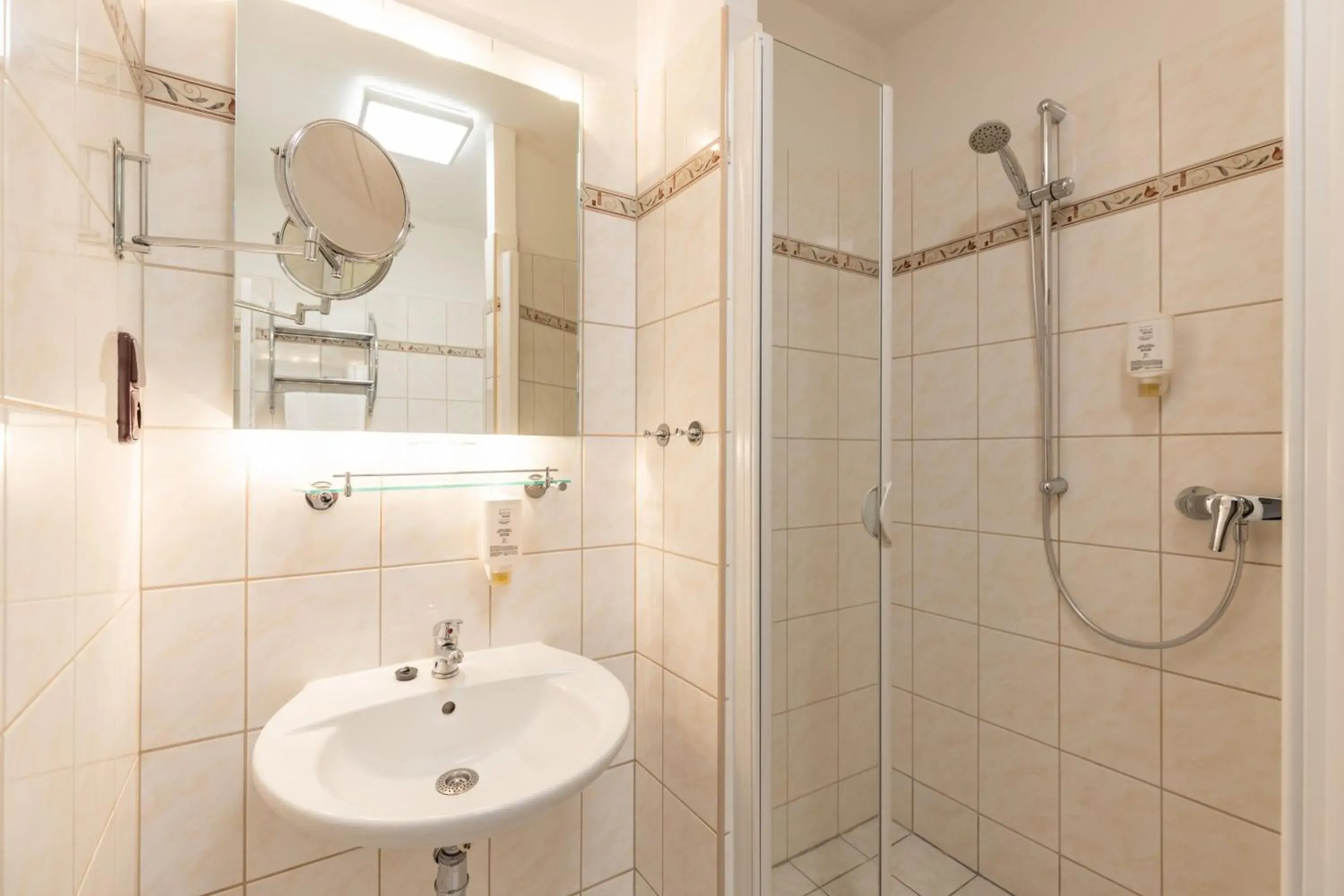 Double or Twin Room in Active & Wellness Hotel Subterra Double or Twin Room in Active & Wellness Hotel Subterra