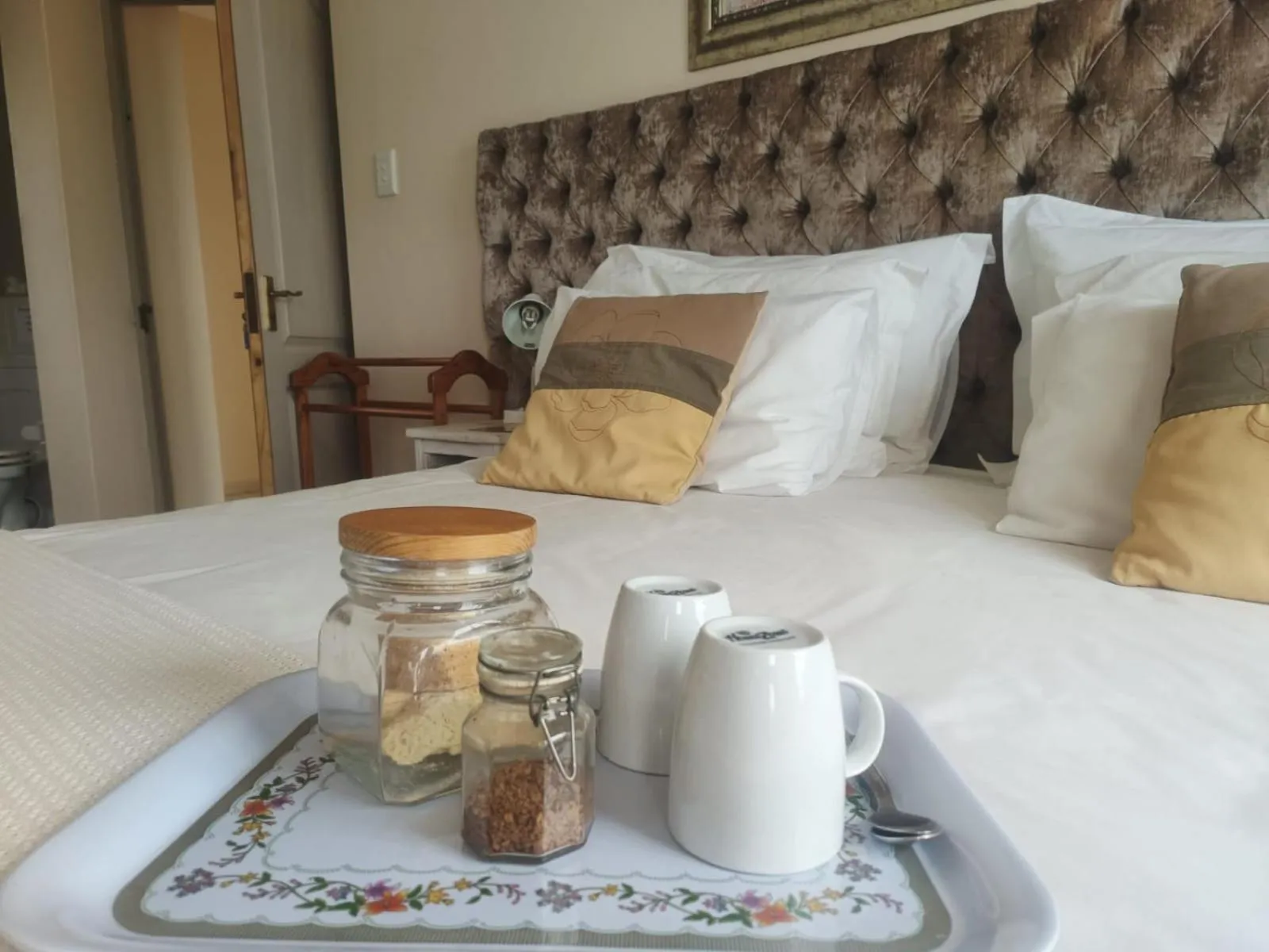 Coffee/tea facilities, Bed in Blougans B&B