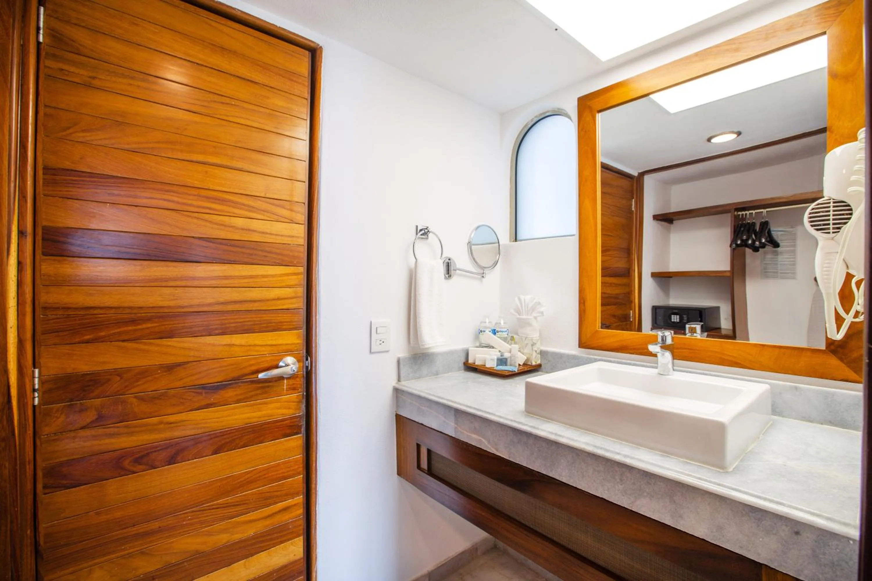 Vamar Vallarta All Inclusive Marina & Beach Resort