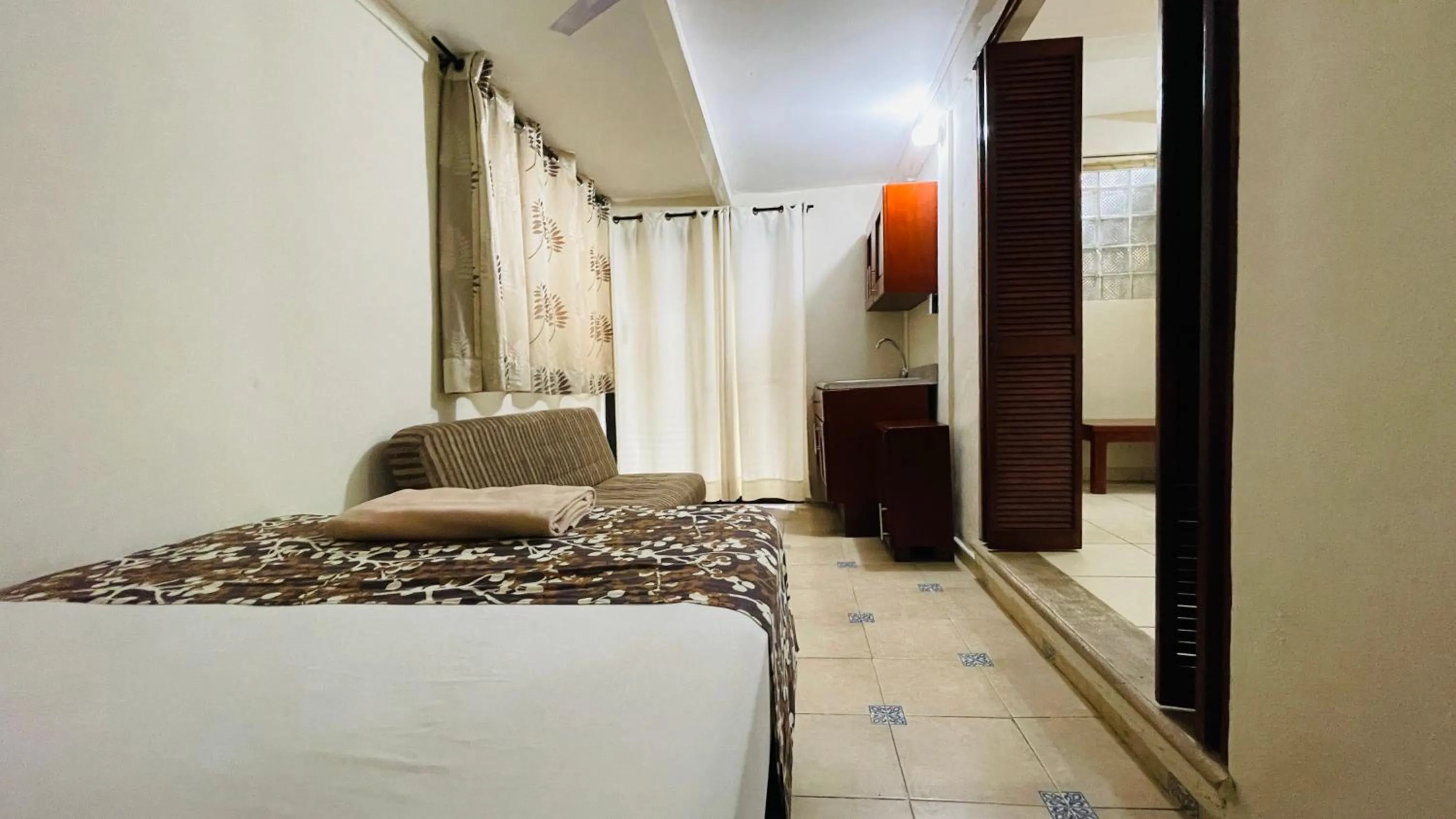 Bedroom, Bed in Hotel B&B - 5th Avenue