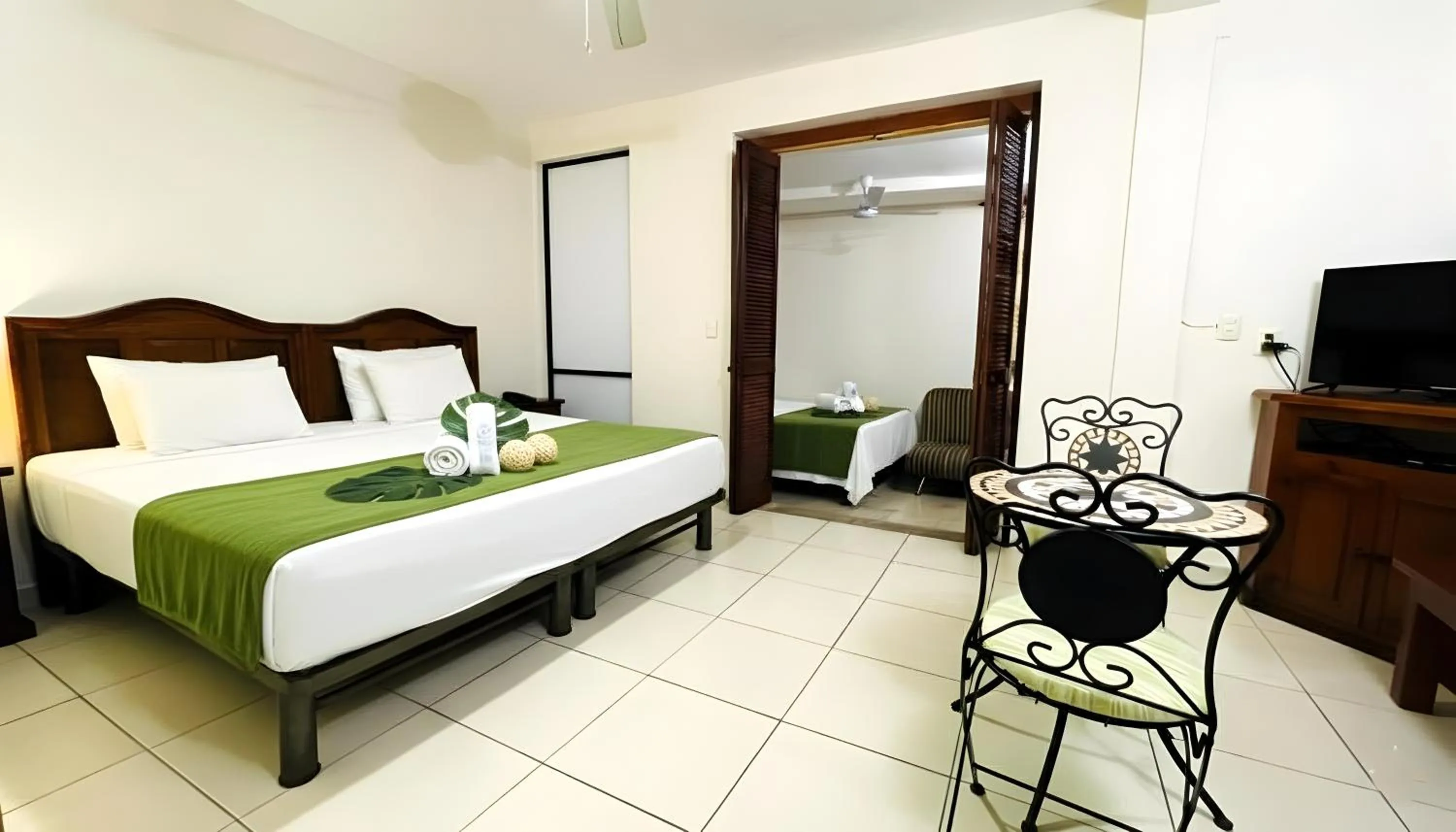 TV and multimedia, Bed in Hotel B&B - 5th Avenue