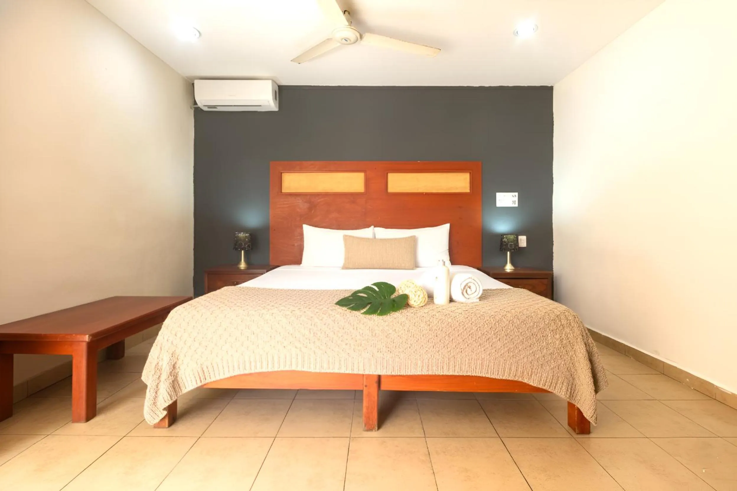 Bedroom, Bed in Hotel B&B - 5th Avenue