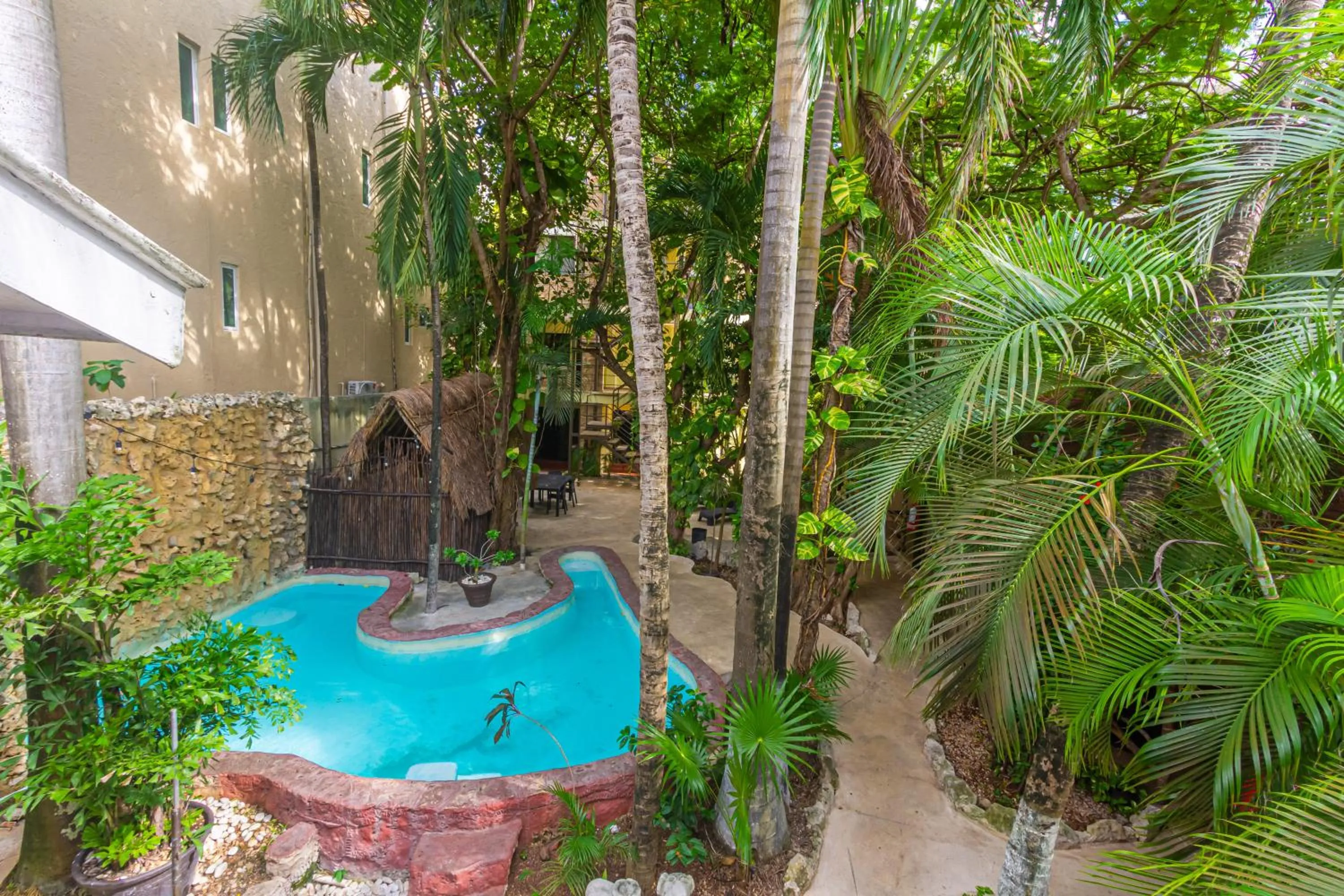 Property building in Hotel B&B - 5th Avenue