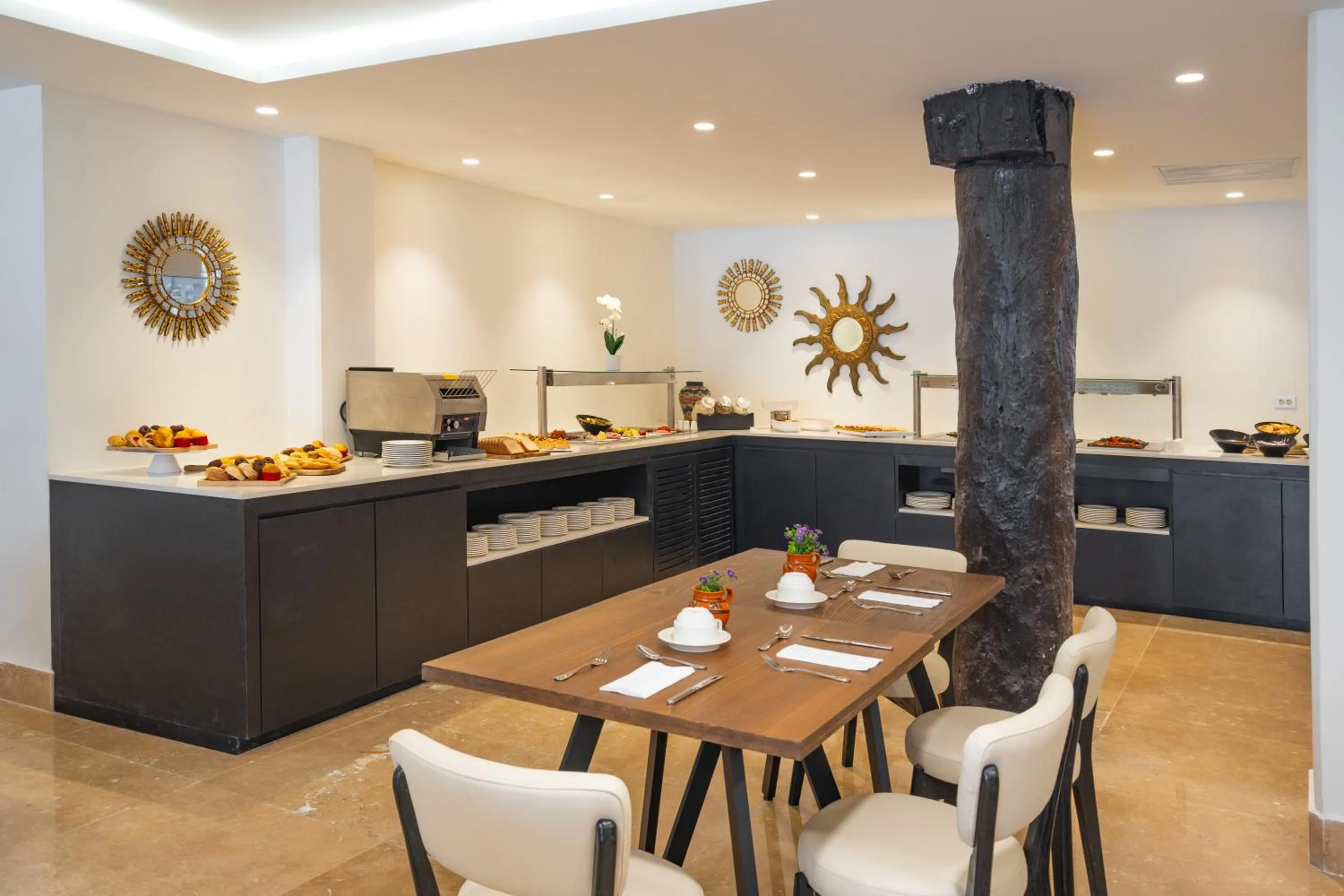 Breakfast in Eurostars Hacienda Vista Real