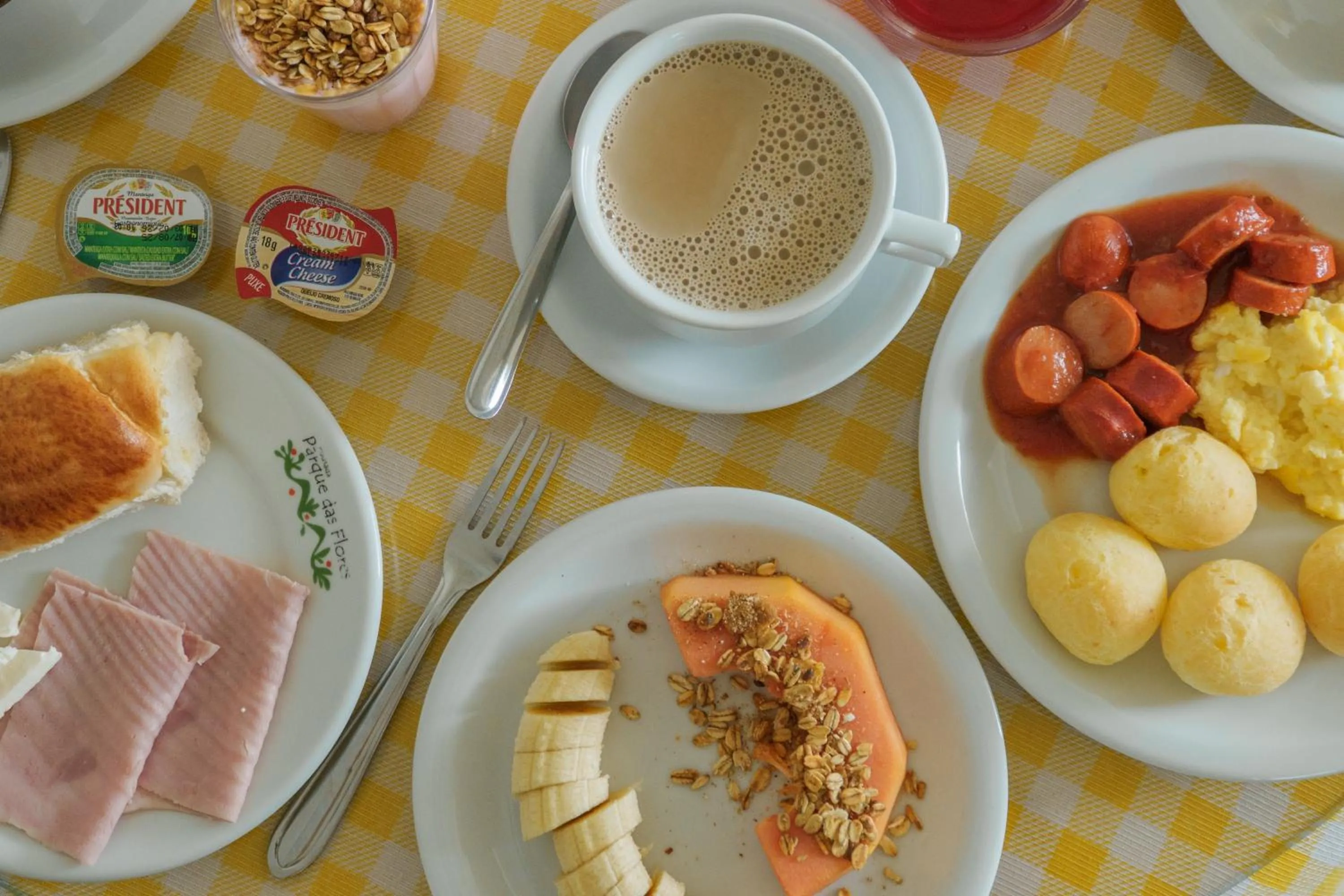 Breakfast in Pousada Parque das Flores