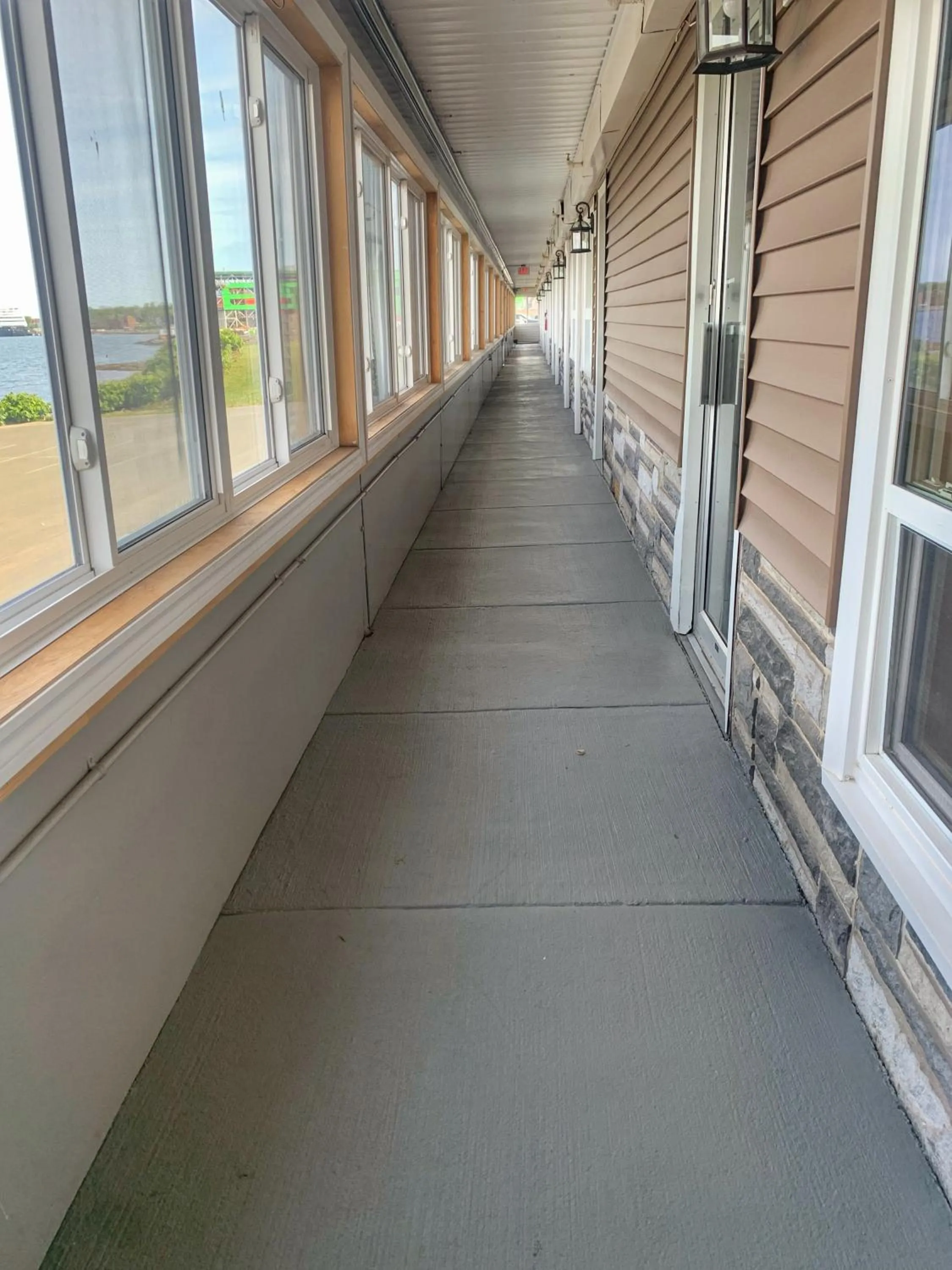 Property building in Harbourview Inn and Suites