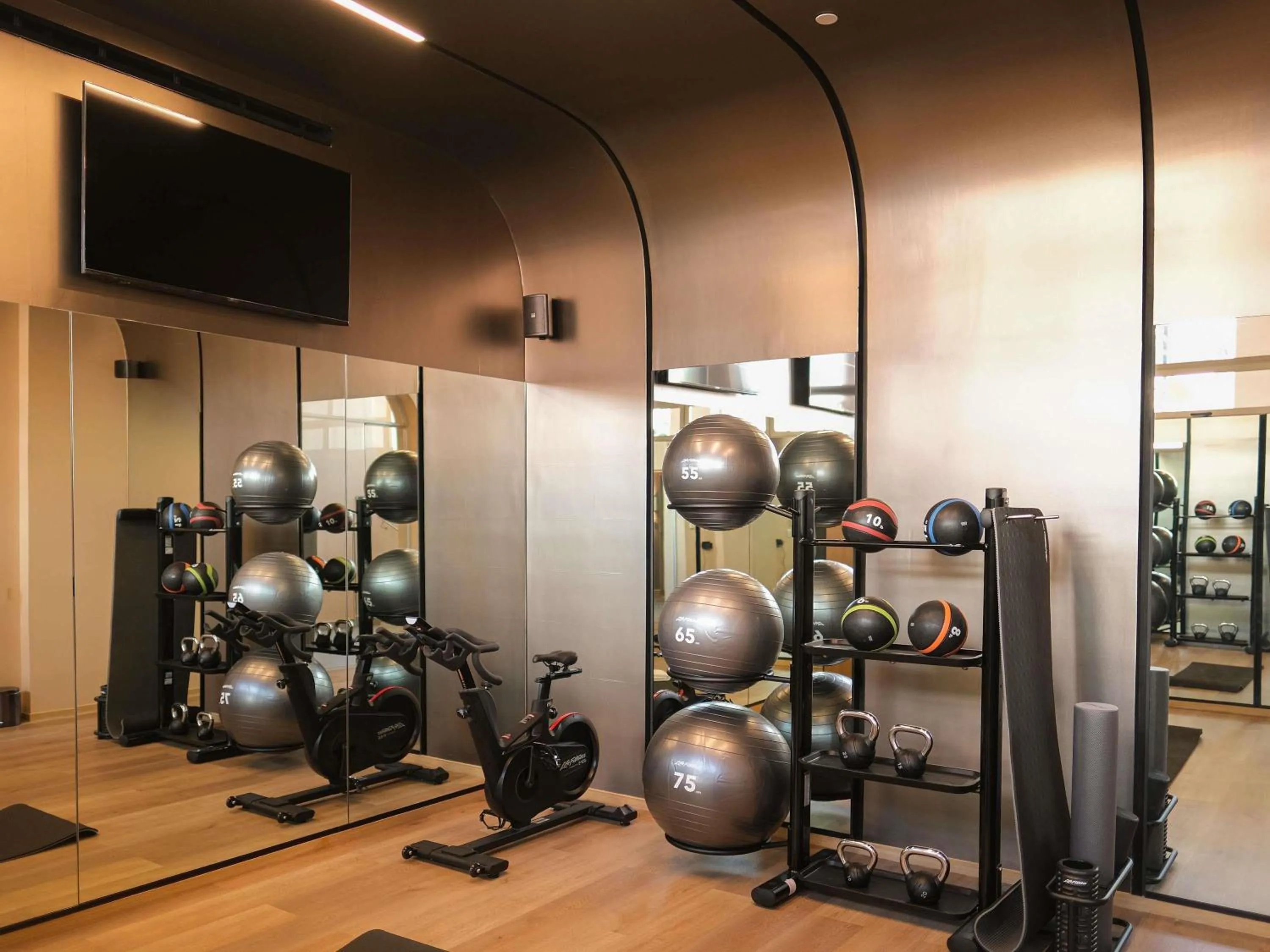 Fitness centre/facilities in Novotel Mexico City Santa Fe