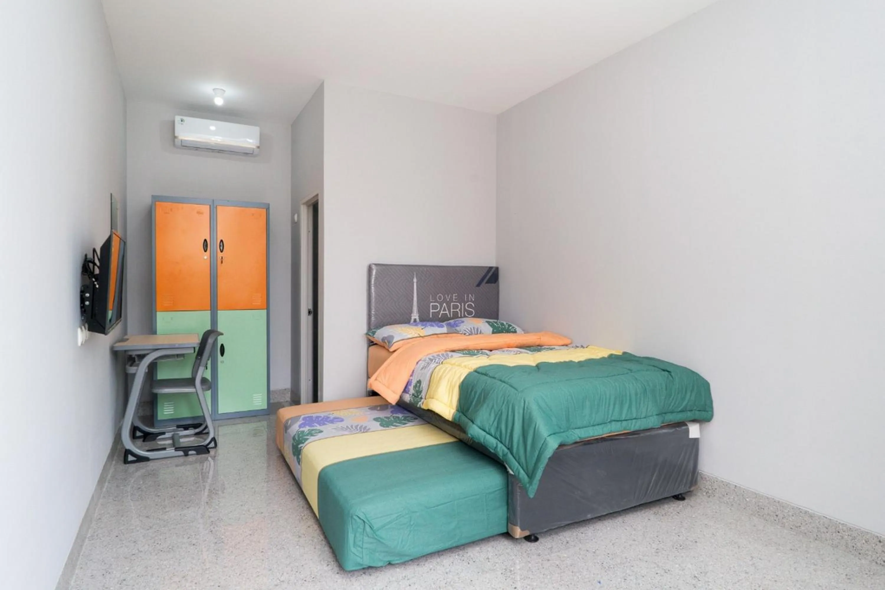 Bed in Brilliant Residence Gading Serpong RedPartner