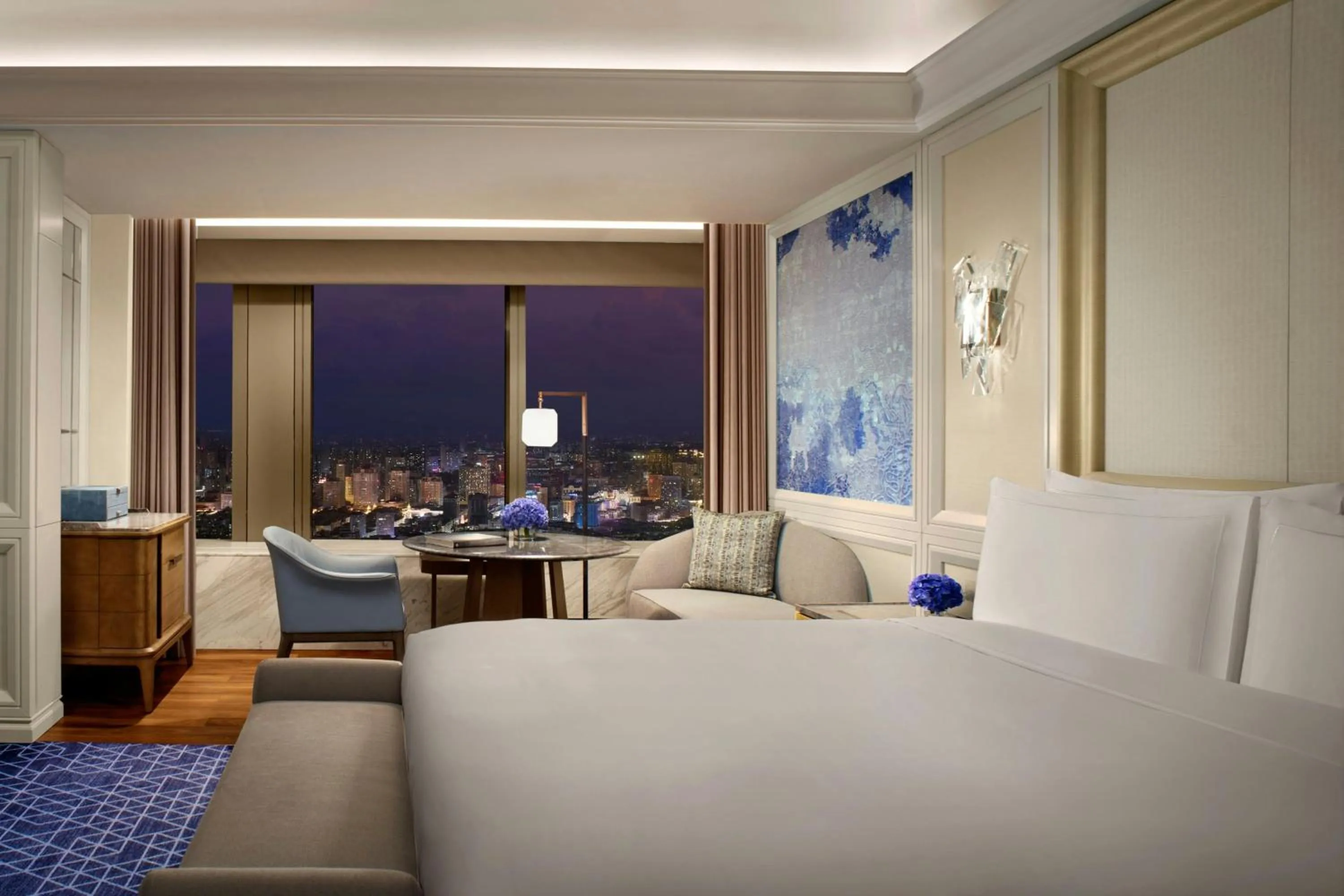 Photo of the whole room, Bed in The Ritz-Carlton, Harbin