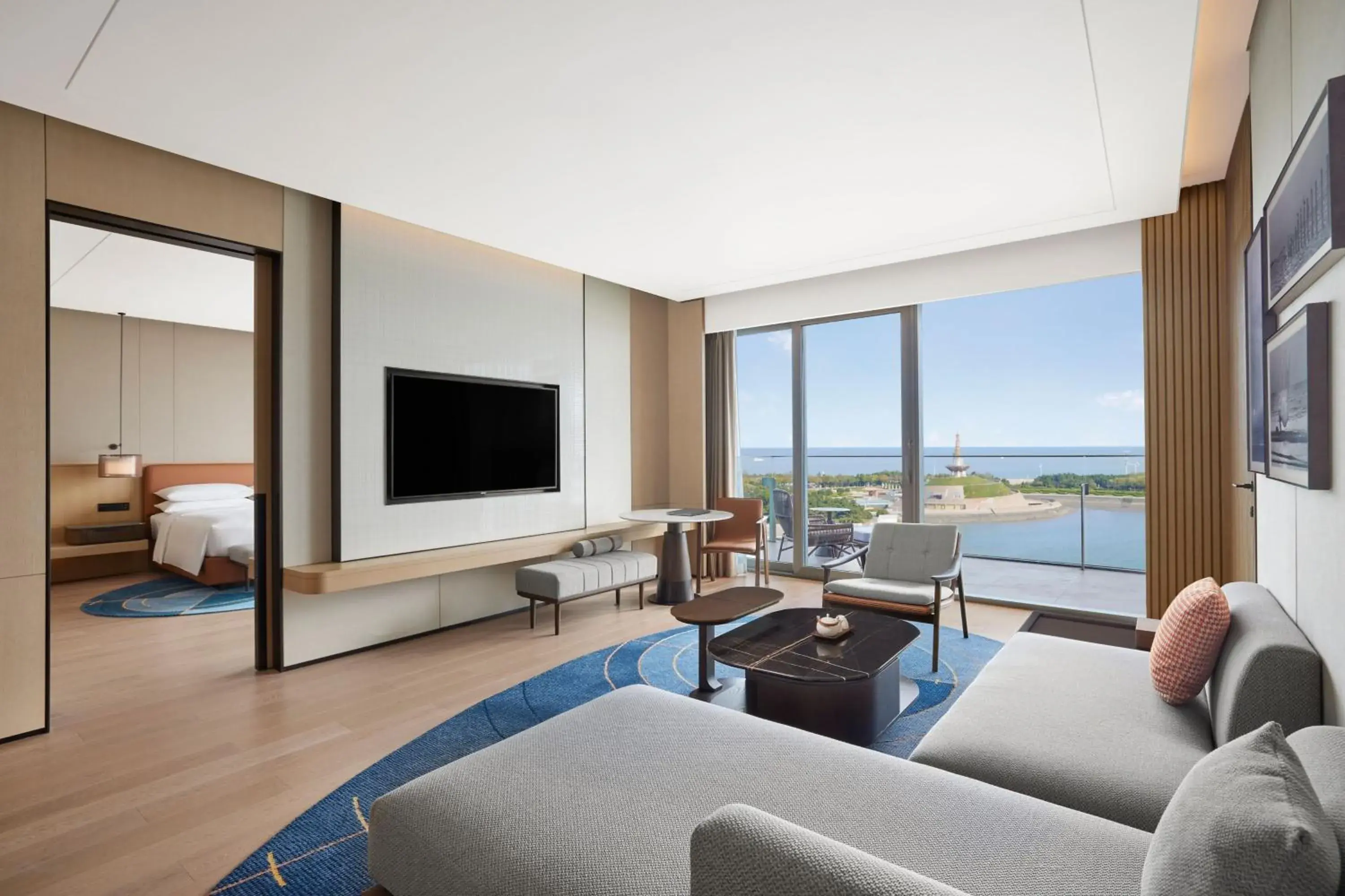 Executive King Suite with Ocean View - single occupancy - Club Lounge Access in Sheraton Rizhao Hotel Executive King Suite with Ocean View - single occupancy - Club Lounge Access in Sheraton Rizhao Hotel