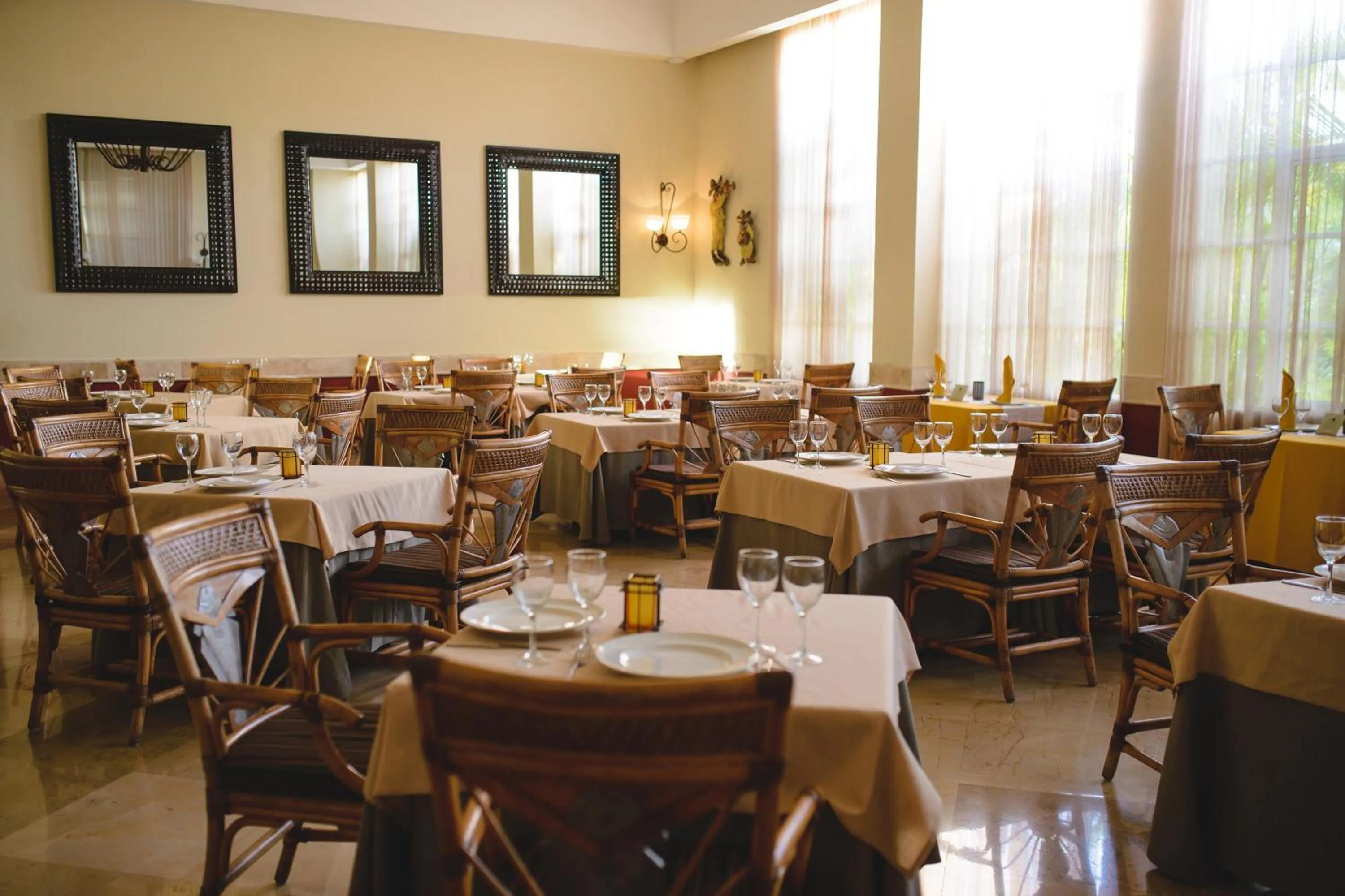 Restaurant/places to eat in Catalonia Royal Tulum Beach & Spa Resort Adults Only - All Inclusive