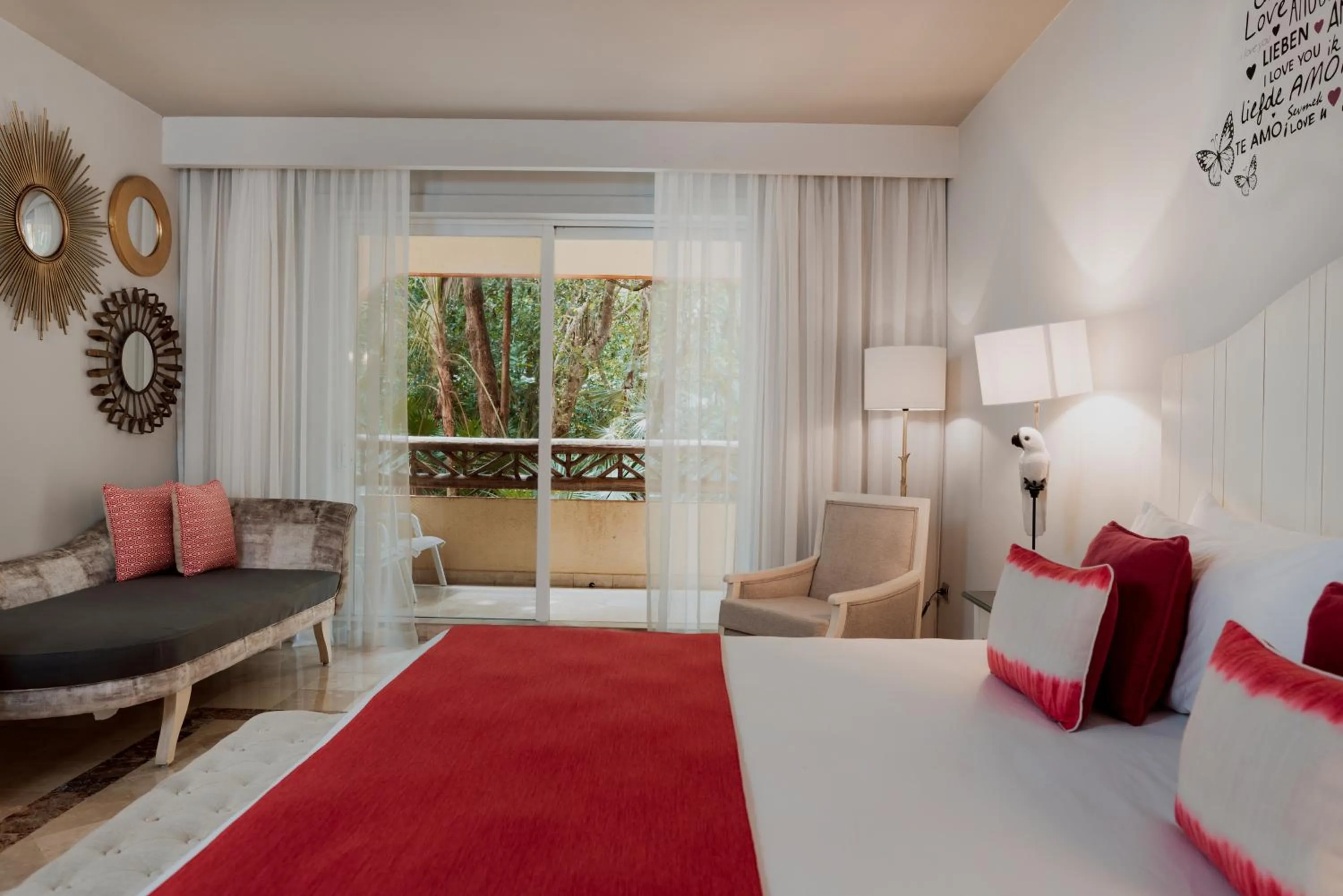 Bed in Catalonia Royal Tulum Beach & Spa Resort Adults Only - All Inclusive