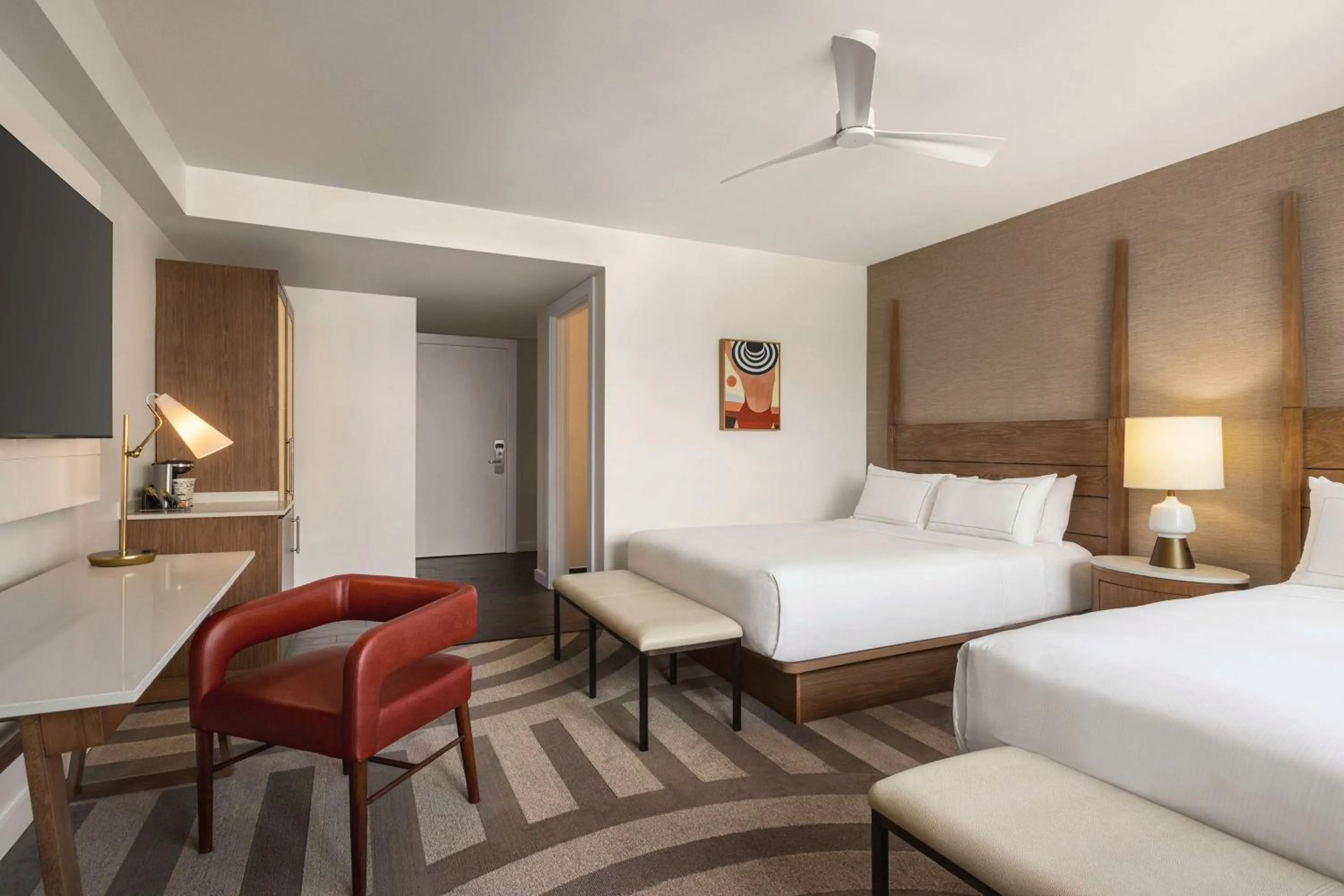 Bedroom, Bed in Hilton Cabana Miami Beach Resort