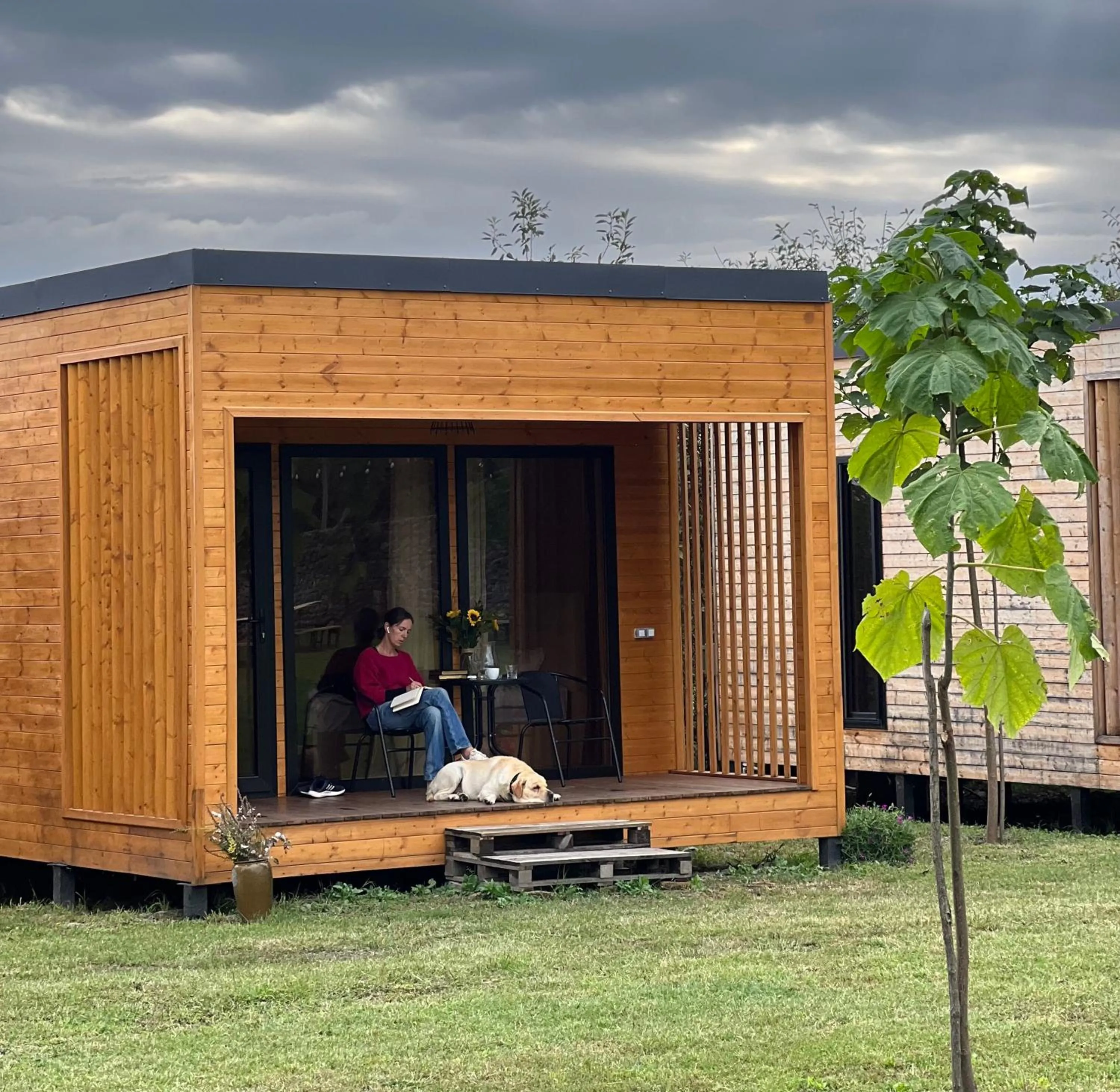 Property building in Chubini Winery & Cabins