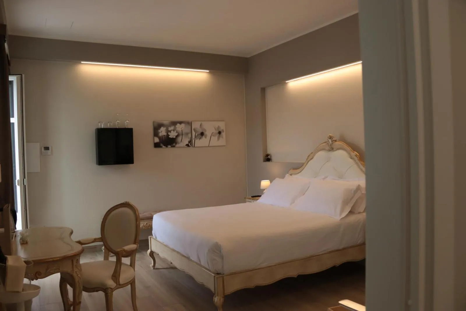 Photo of the whole room in Villa Nonna Cicci Boutique Hotel - SPA