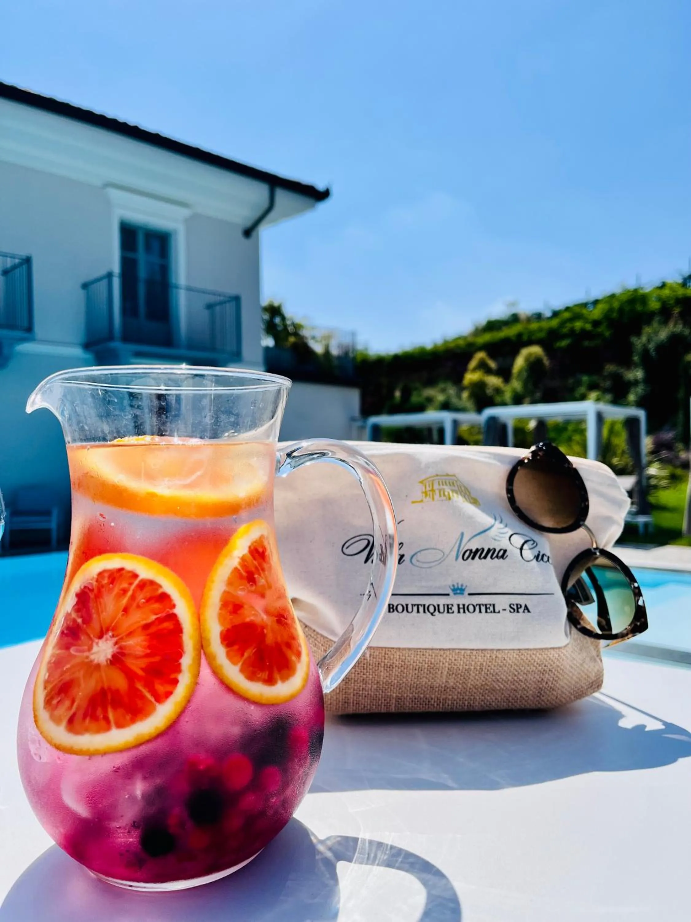 Food and drinks in Villa Nonna Cicci Boutique Hotel - SPA