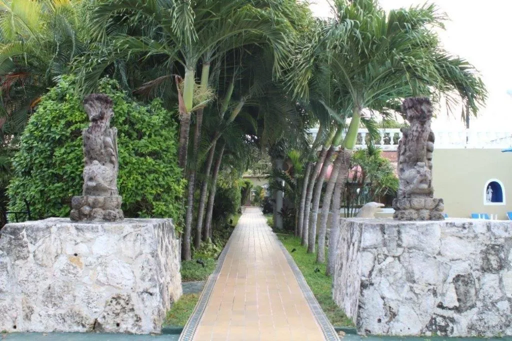 Garden view in Villablanca Garden Beach Hotel