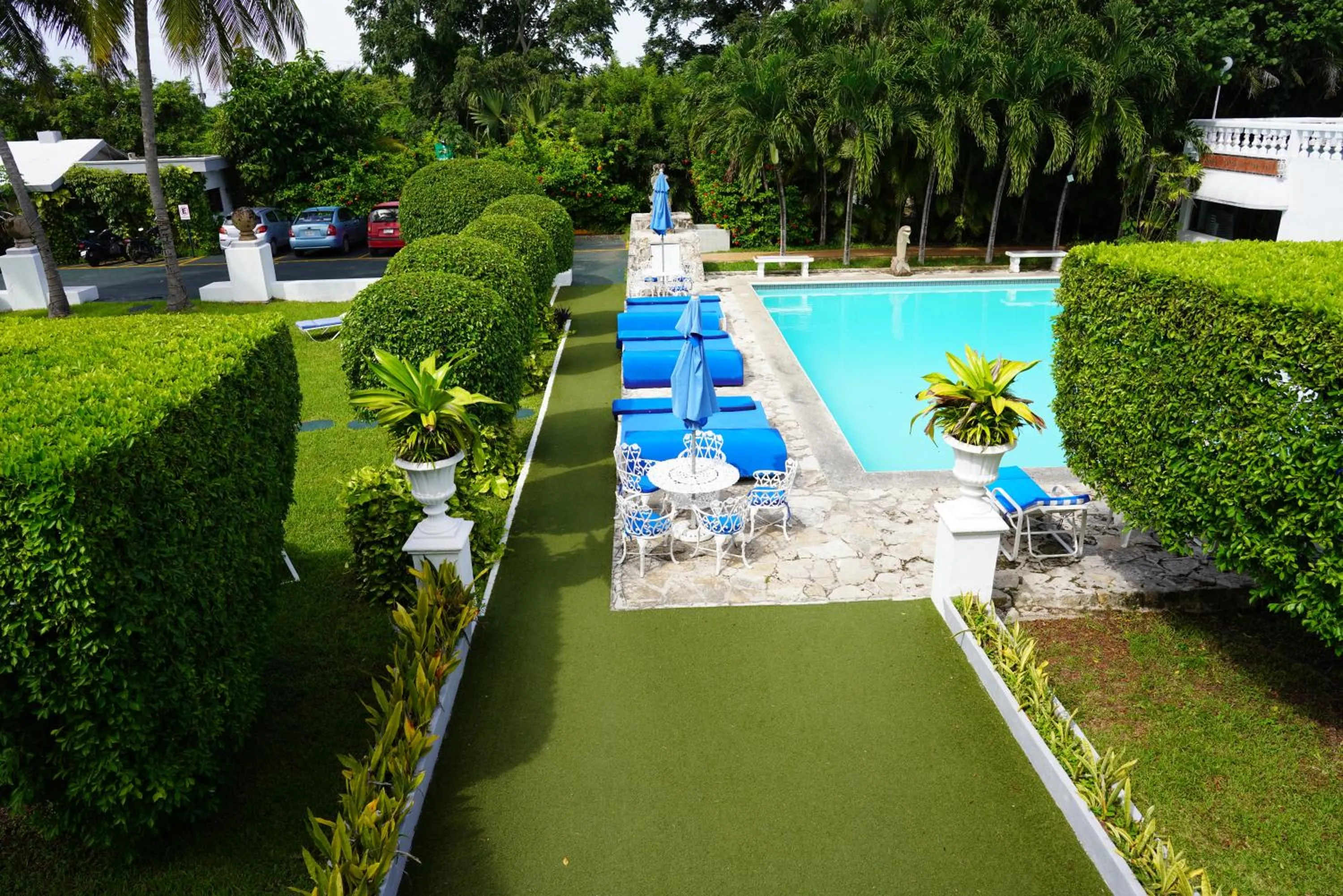 Swimming pool in Villablanca Garden Beach Hotel