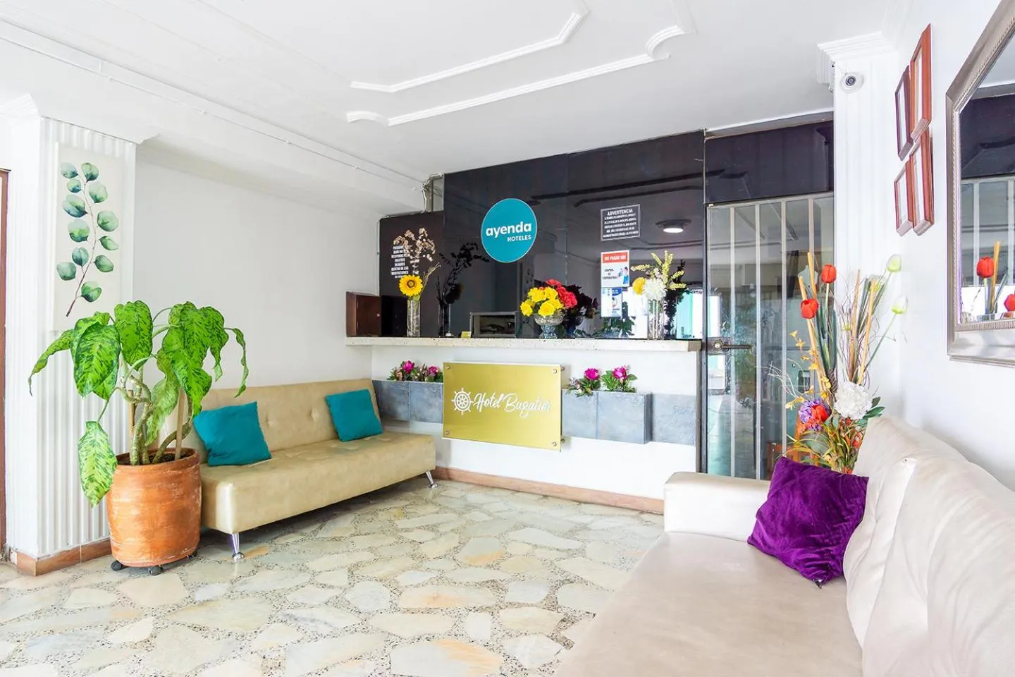 Lobby or reception in Ayenda Bugatier