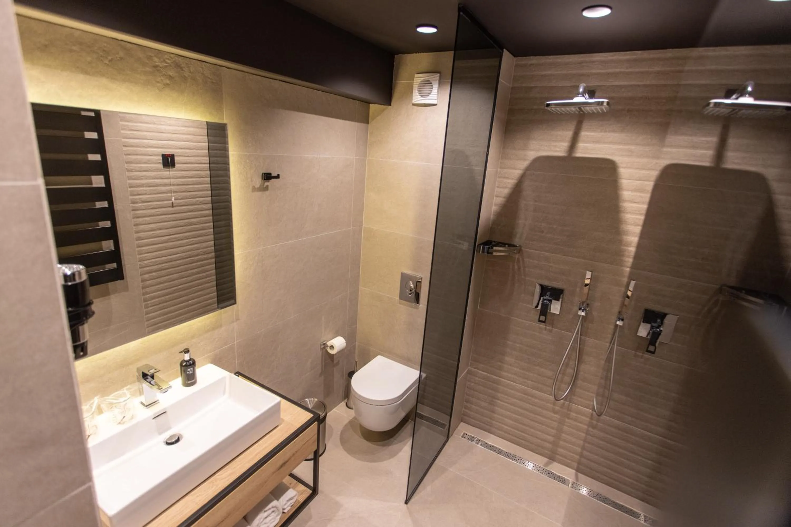 HOTEL ROYAL MOUNTAIN