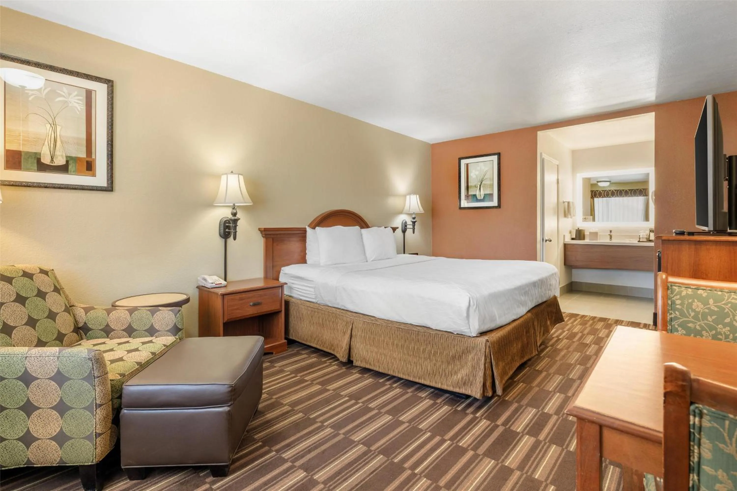 Bedroom, Bed in Best Western Desert Winds