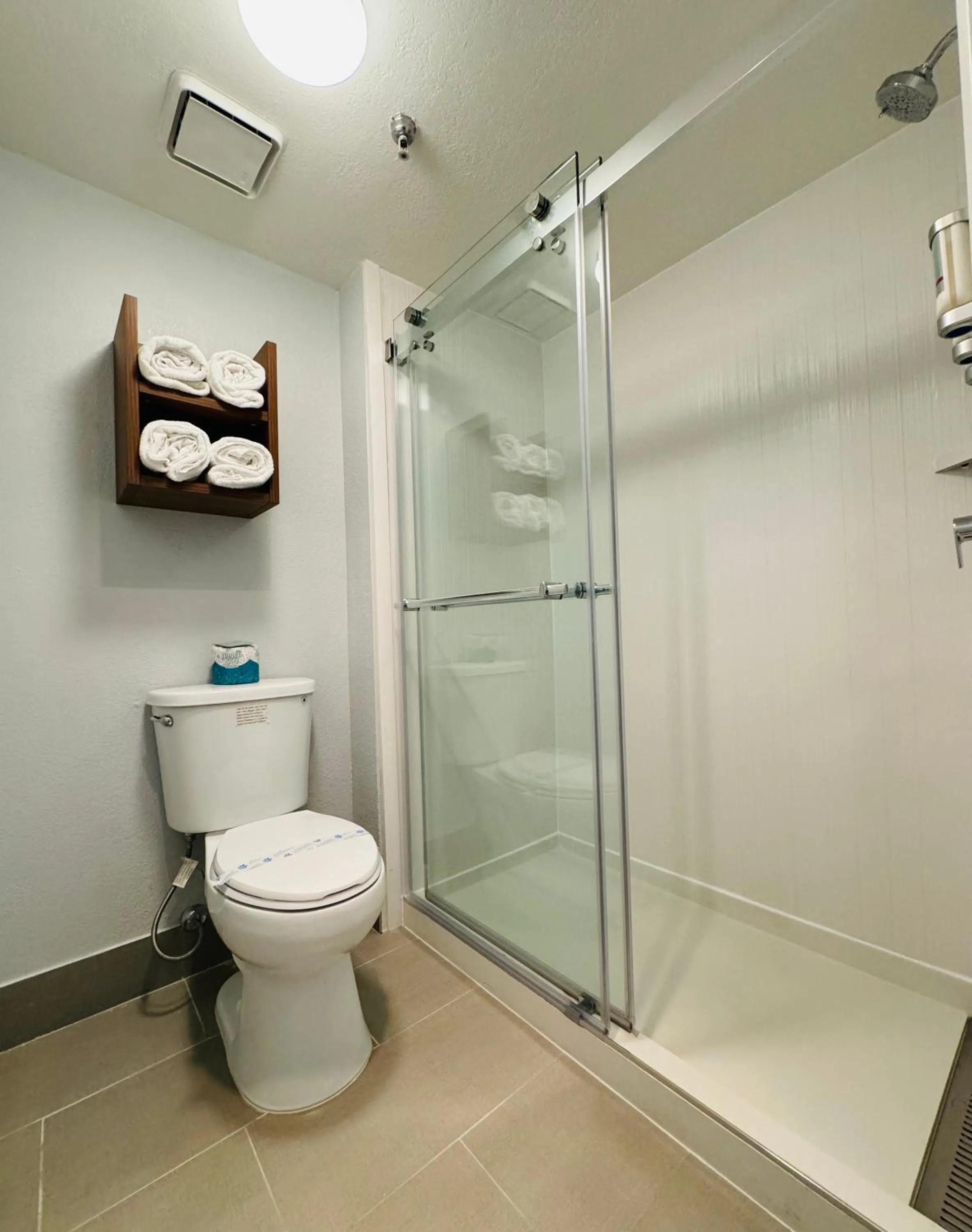 Bathroom in Best Western Desert Winds