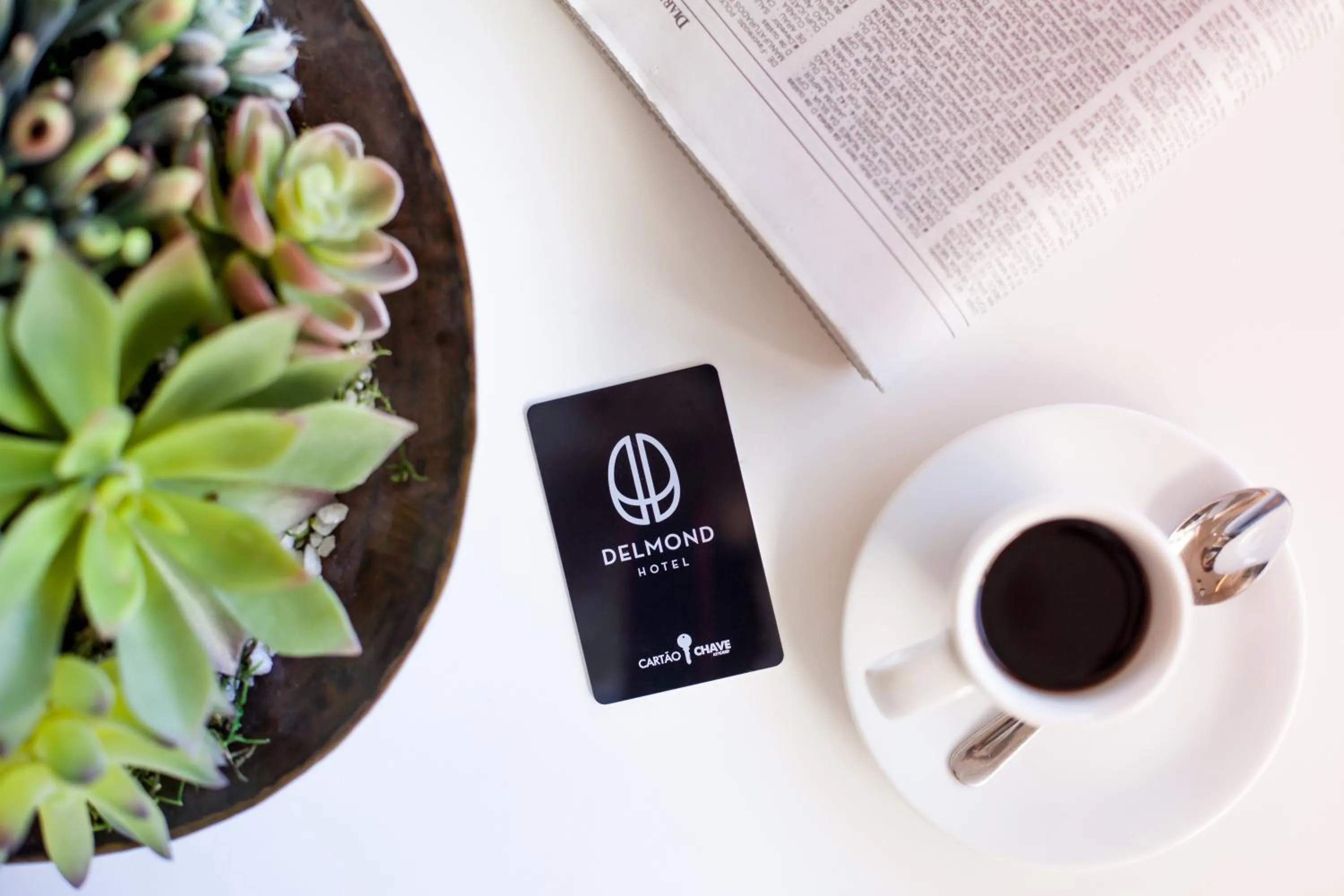 Logo/Certificate/Sign in Delmond Hotel