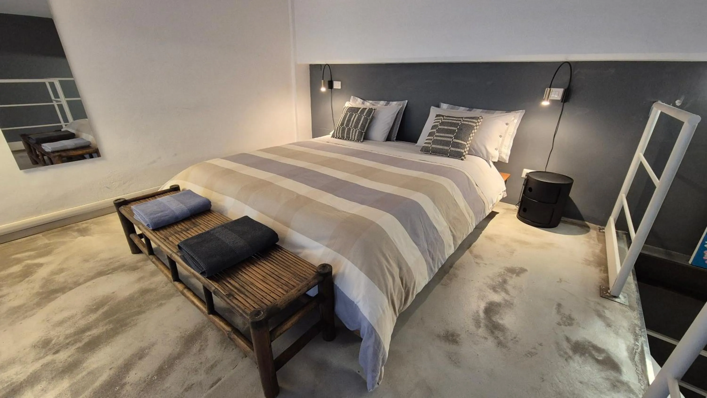 Bed in Loft 19