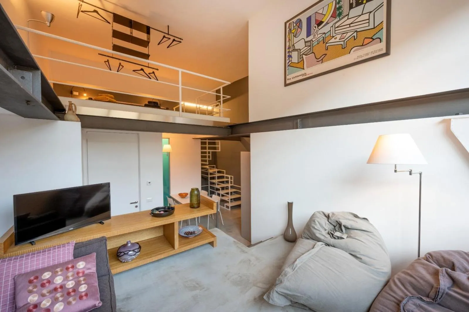 Bed in Loft 19