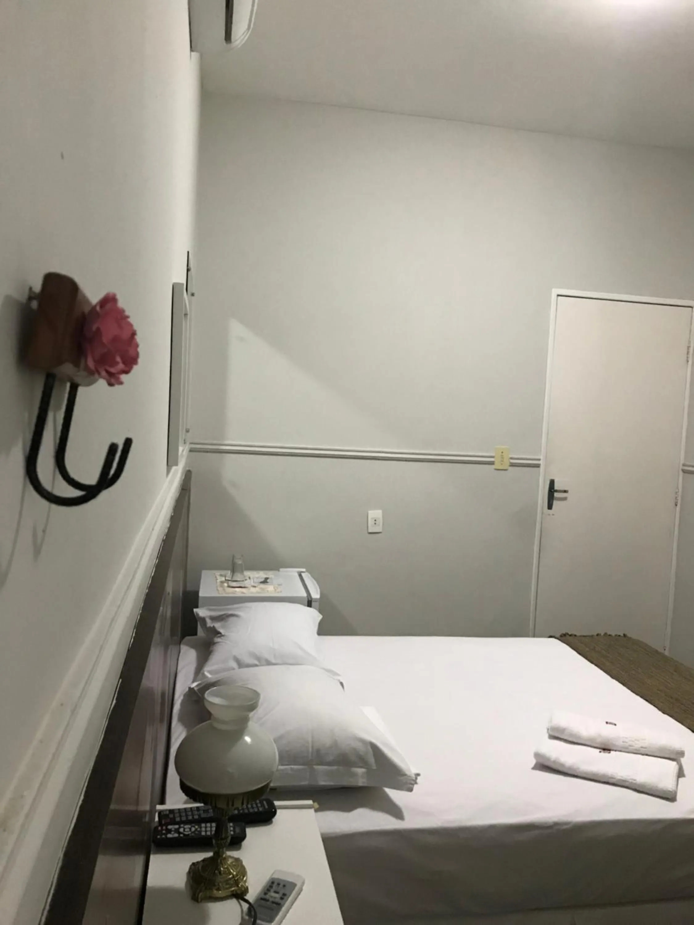 Bed in Hotel Velho Monge